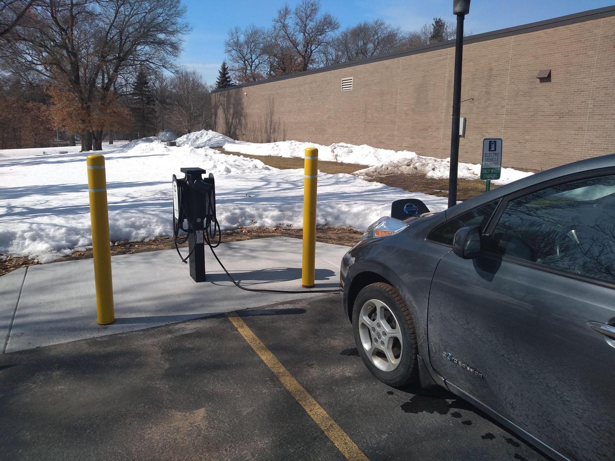 Eau Claire Energy Cooperative Fall Creek, WI EV Station