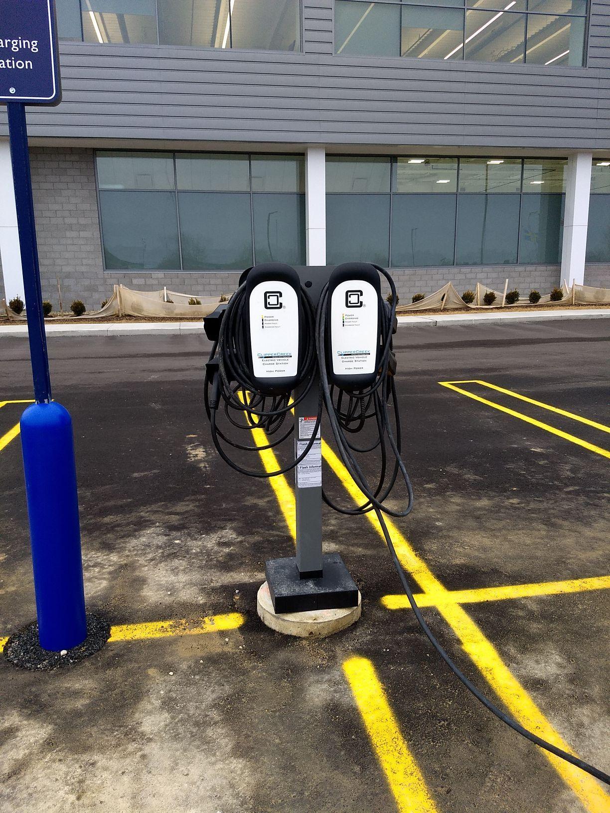 Veoneer Southfield, MI EV Station