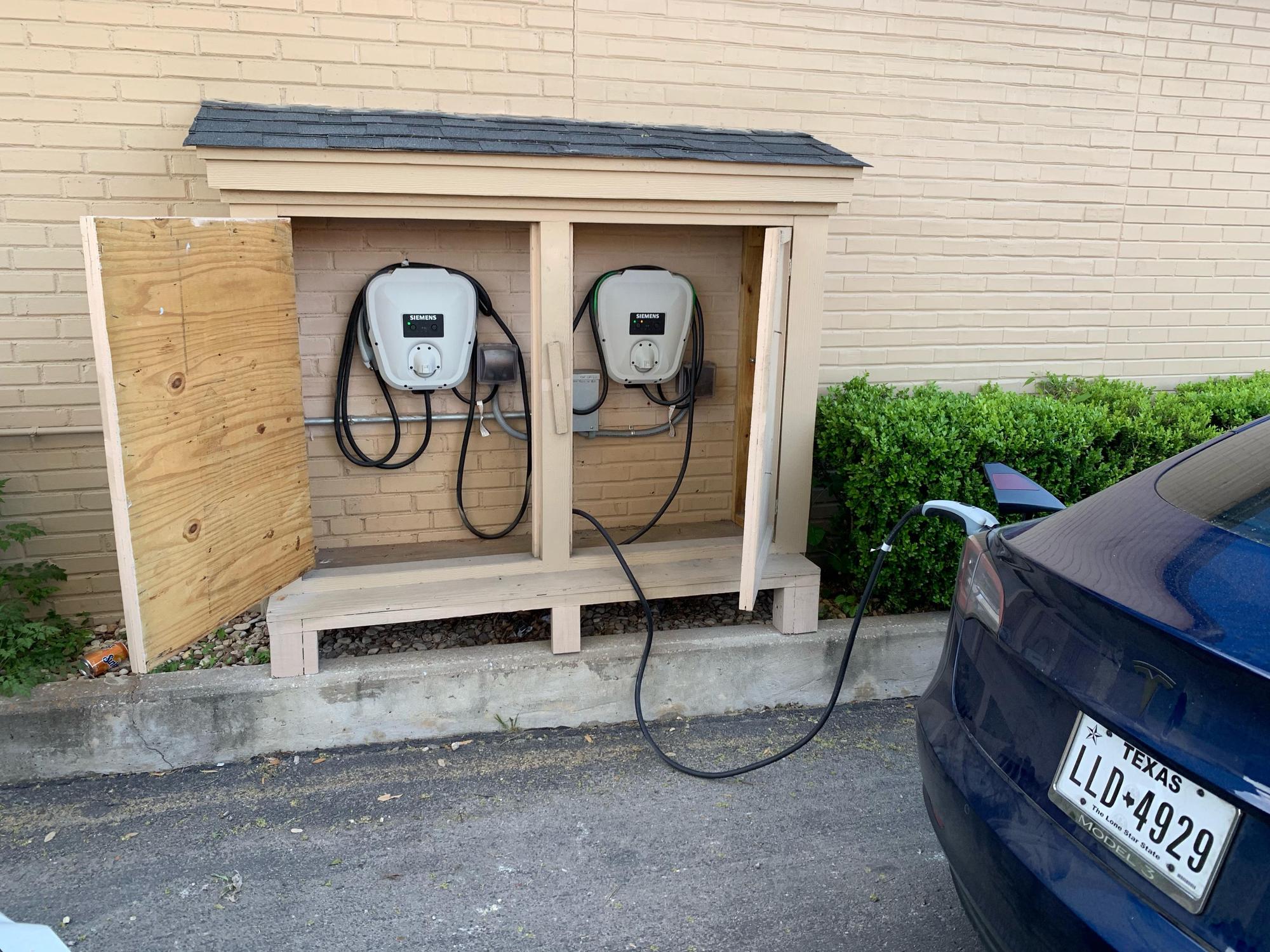 Ellis & Salazar Austin, TX EV Station