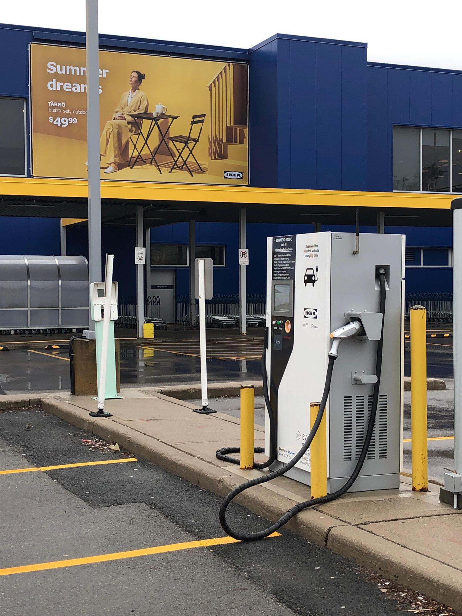 IKEA Burlington Burlington, ON EV Station