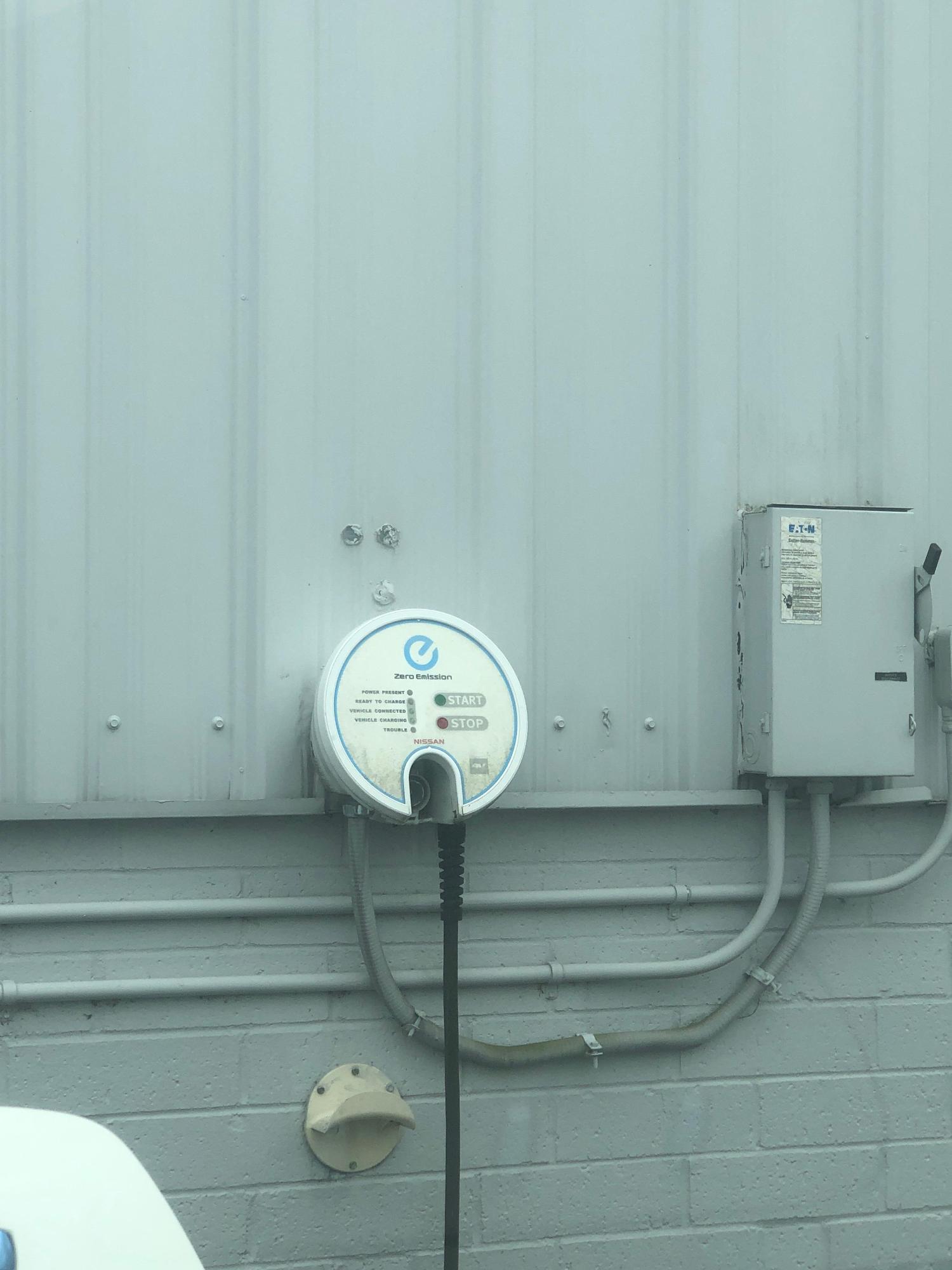 Nissan of Clinton Clinton, NC EV Station