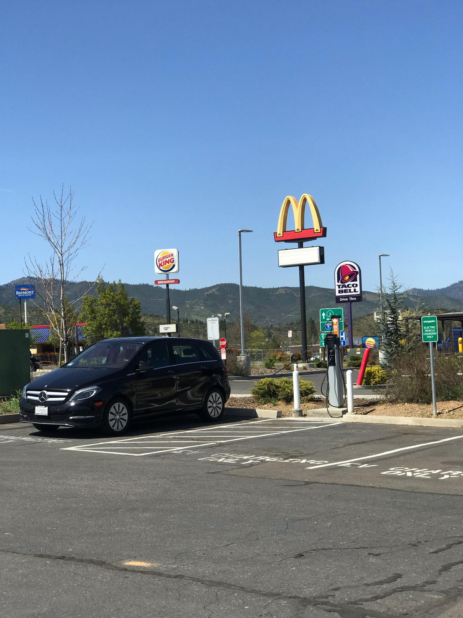 Carl's Jr Yreka Yreka, CA EV Station