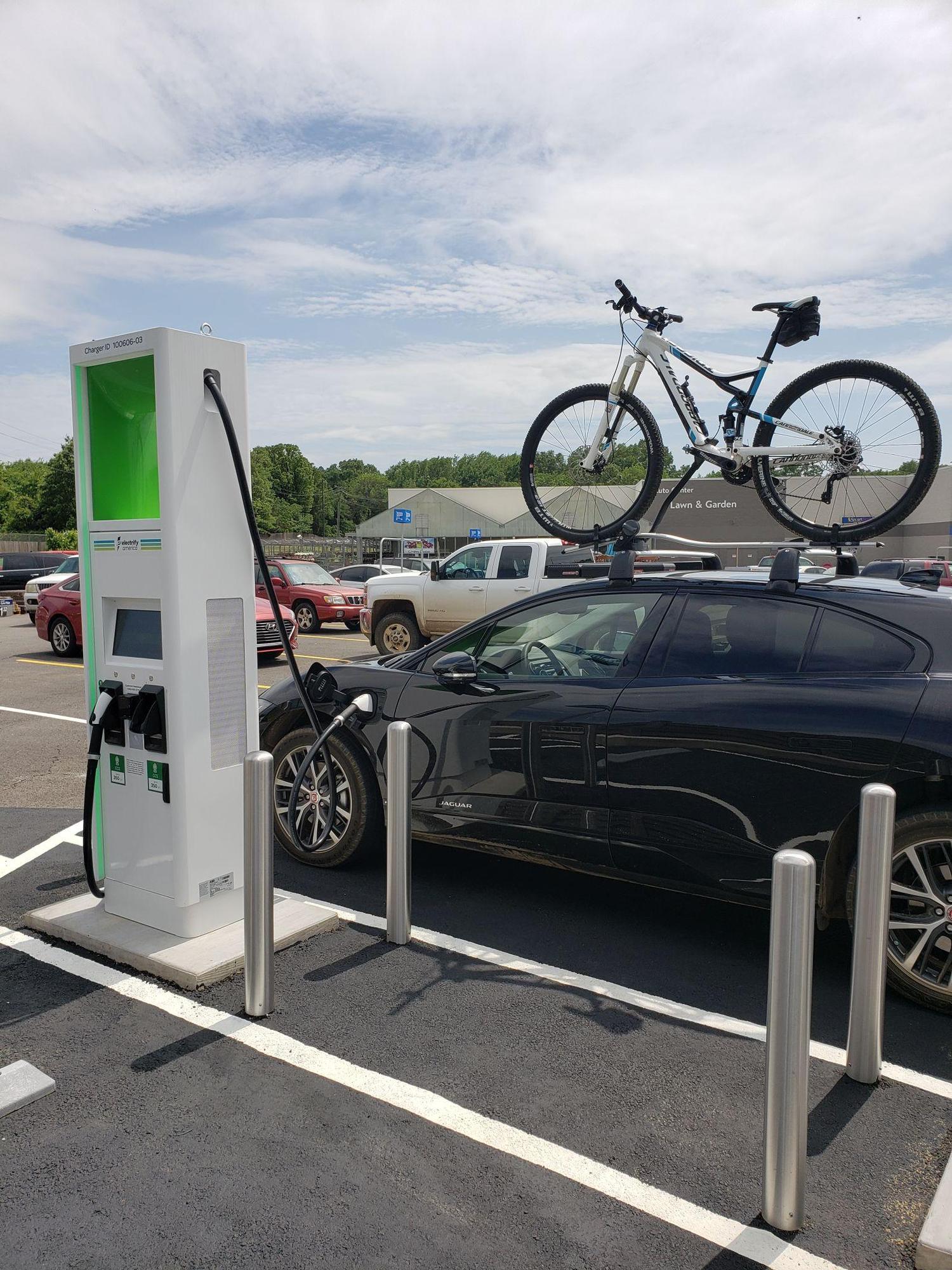 Walmart Supercenter Clarksville, AR EV Station