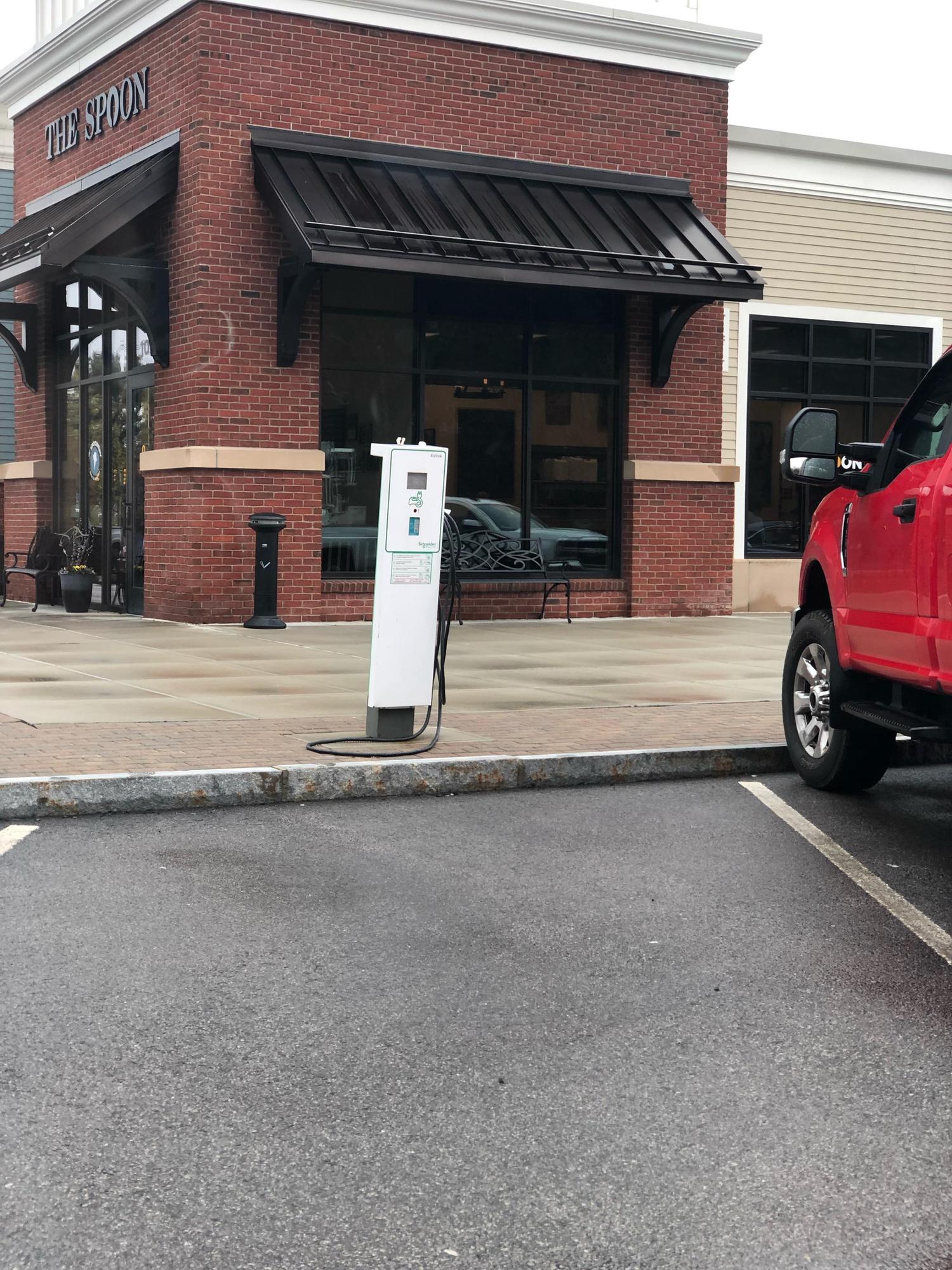 The Spoon Hopkinton, MA EV Station