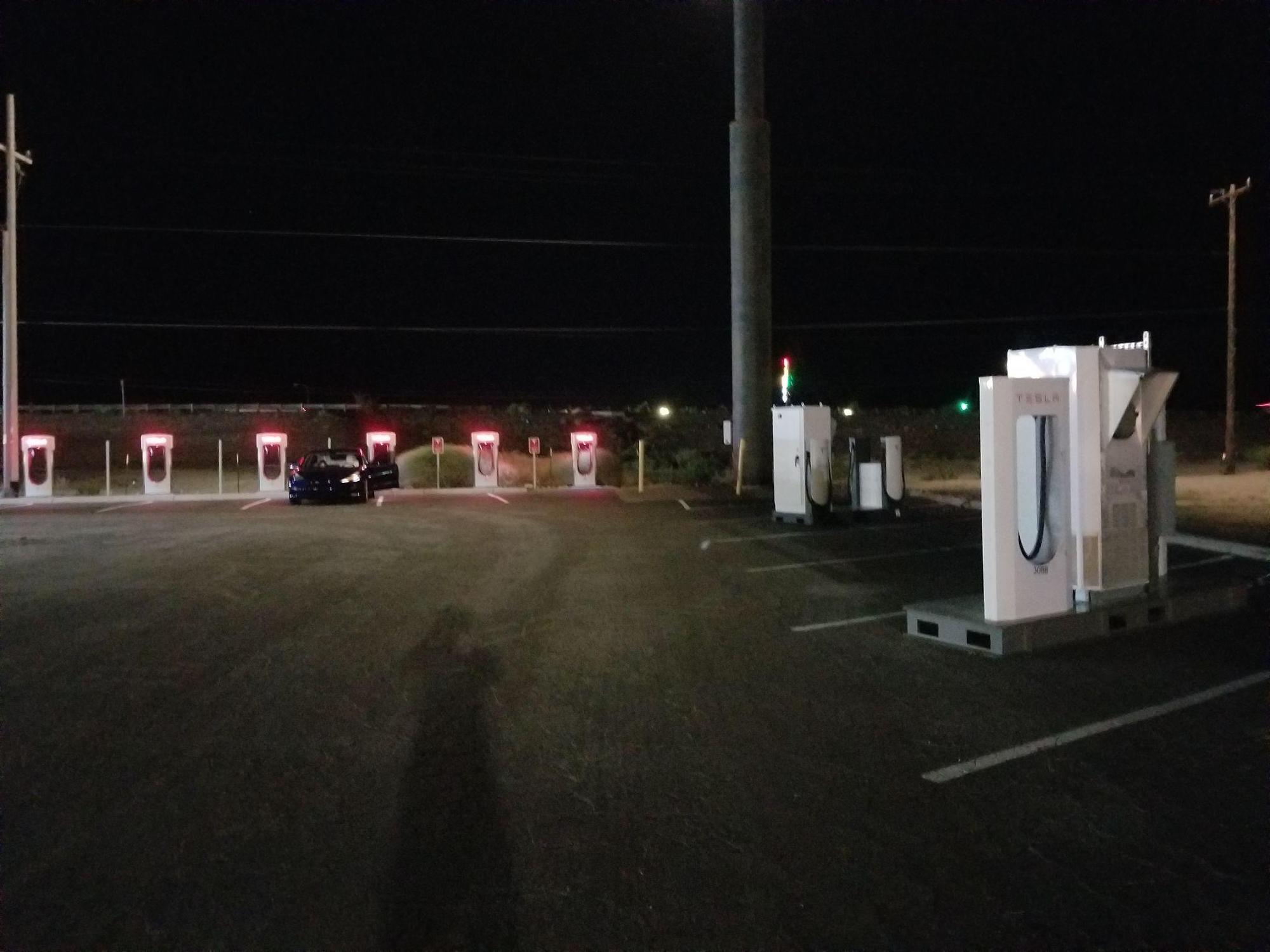 Carl's Jr Quartzsite, AZ EV Station