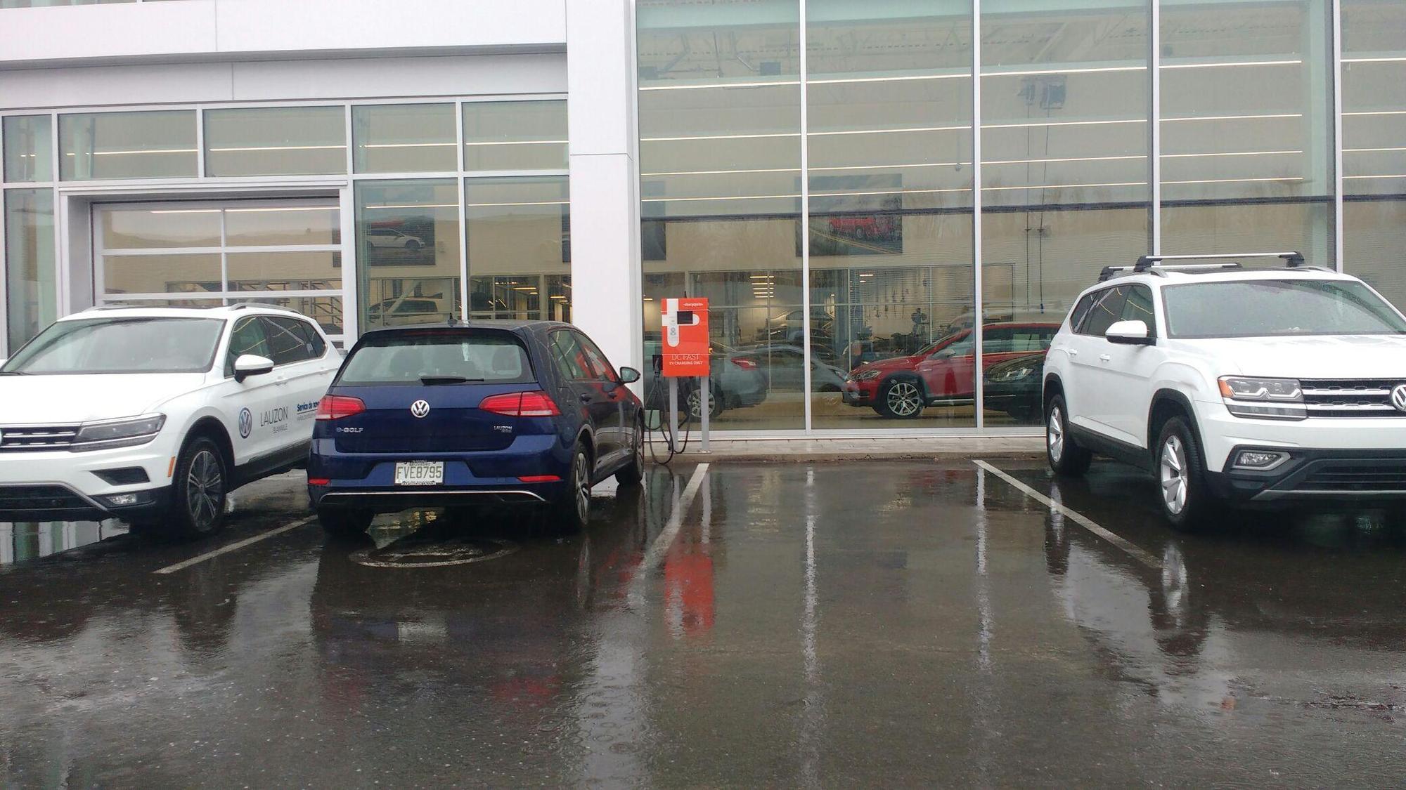 Volkswagen Lauzon Blainville Blainville, QC EV Station