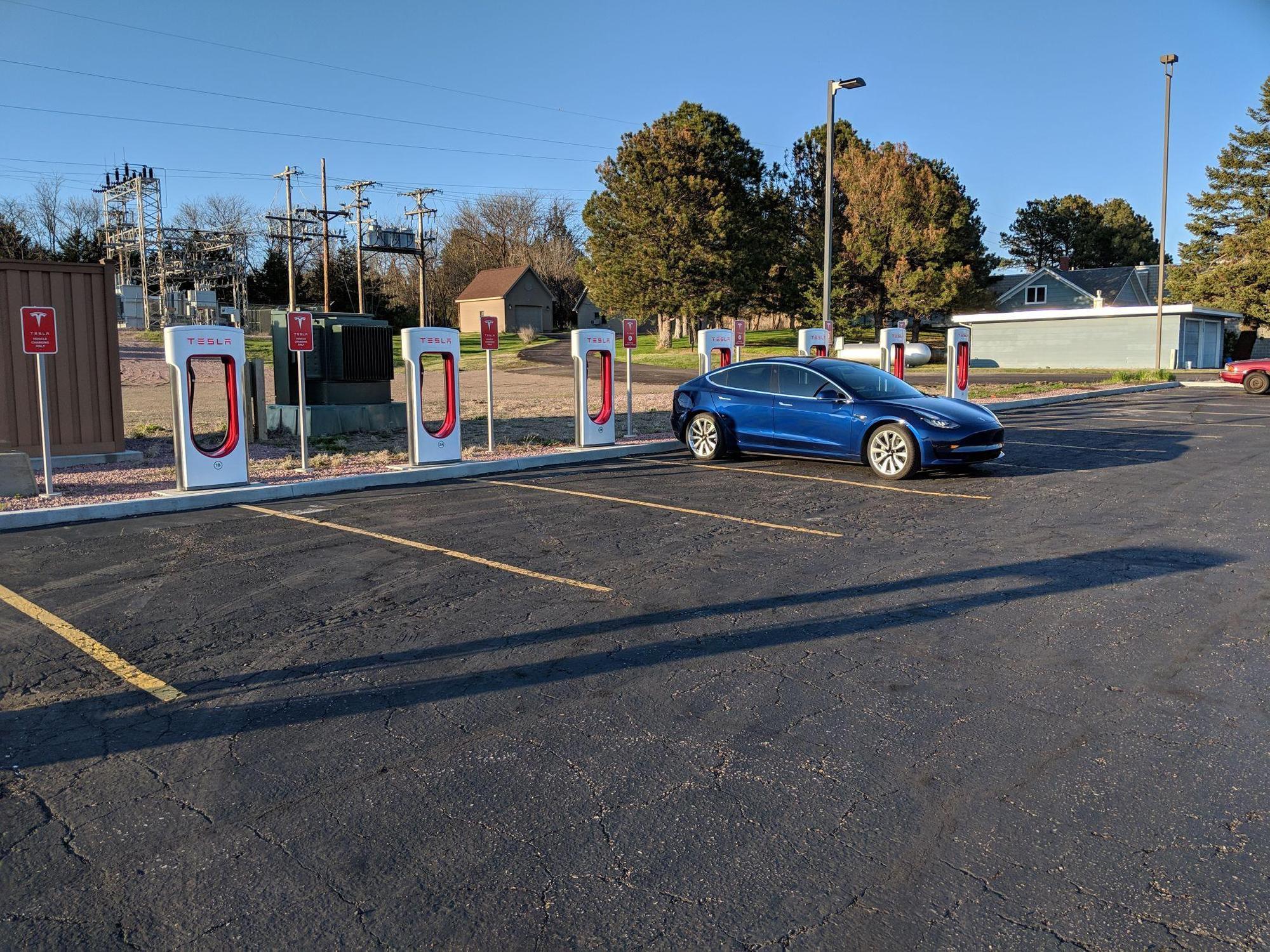 Al's Oasis SD EV Station