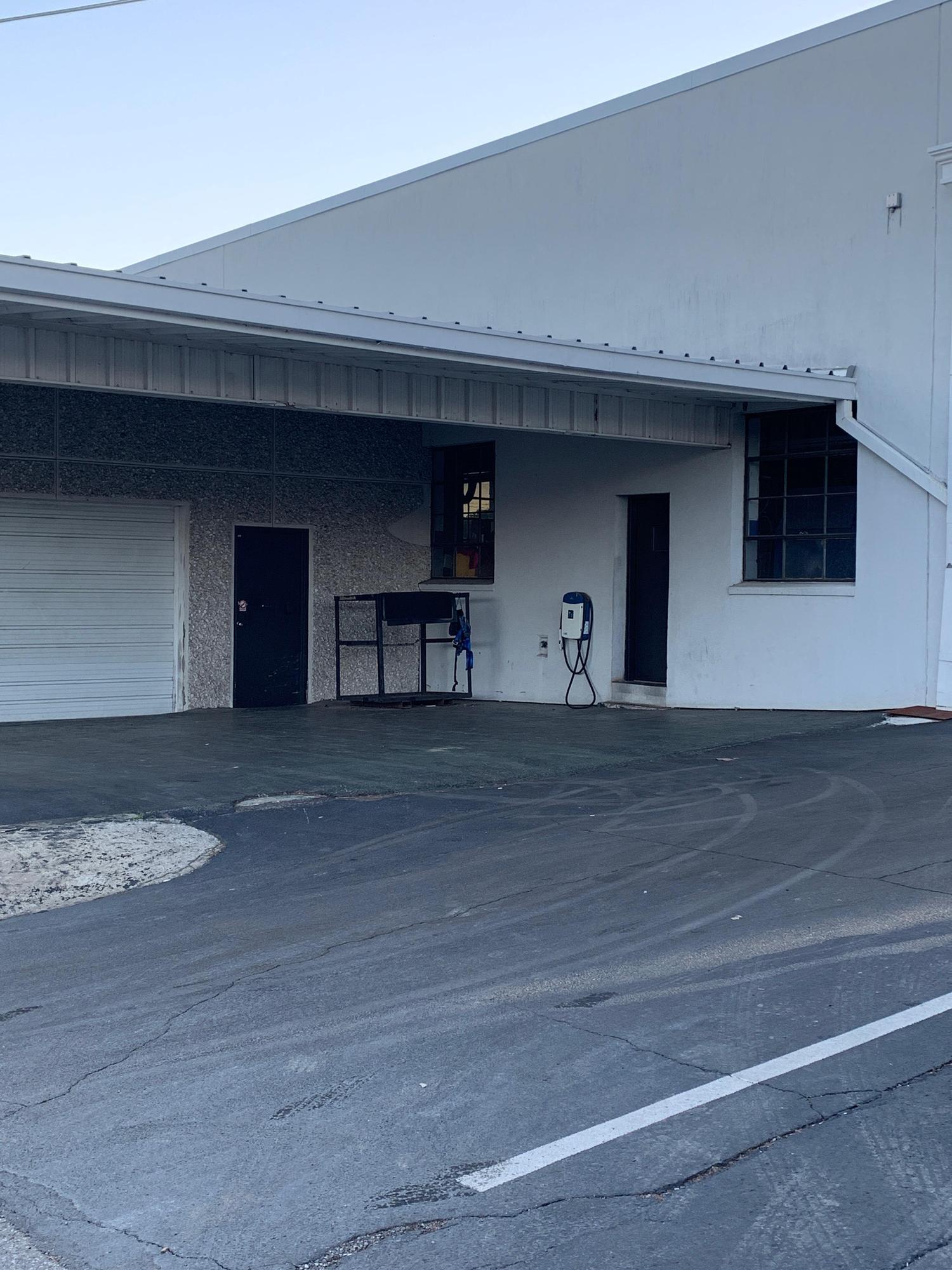 Parker Ford Lincoln Murray, KY EV Station