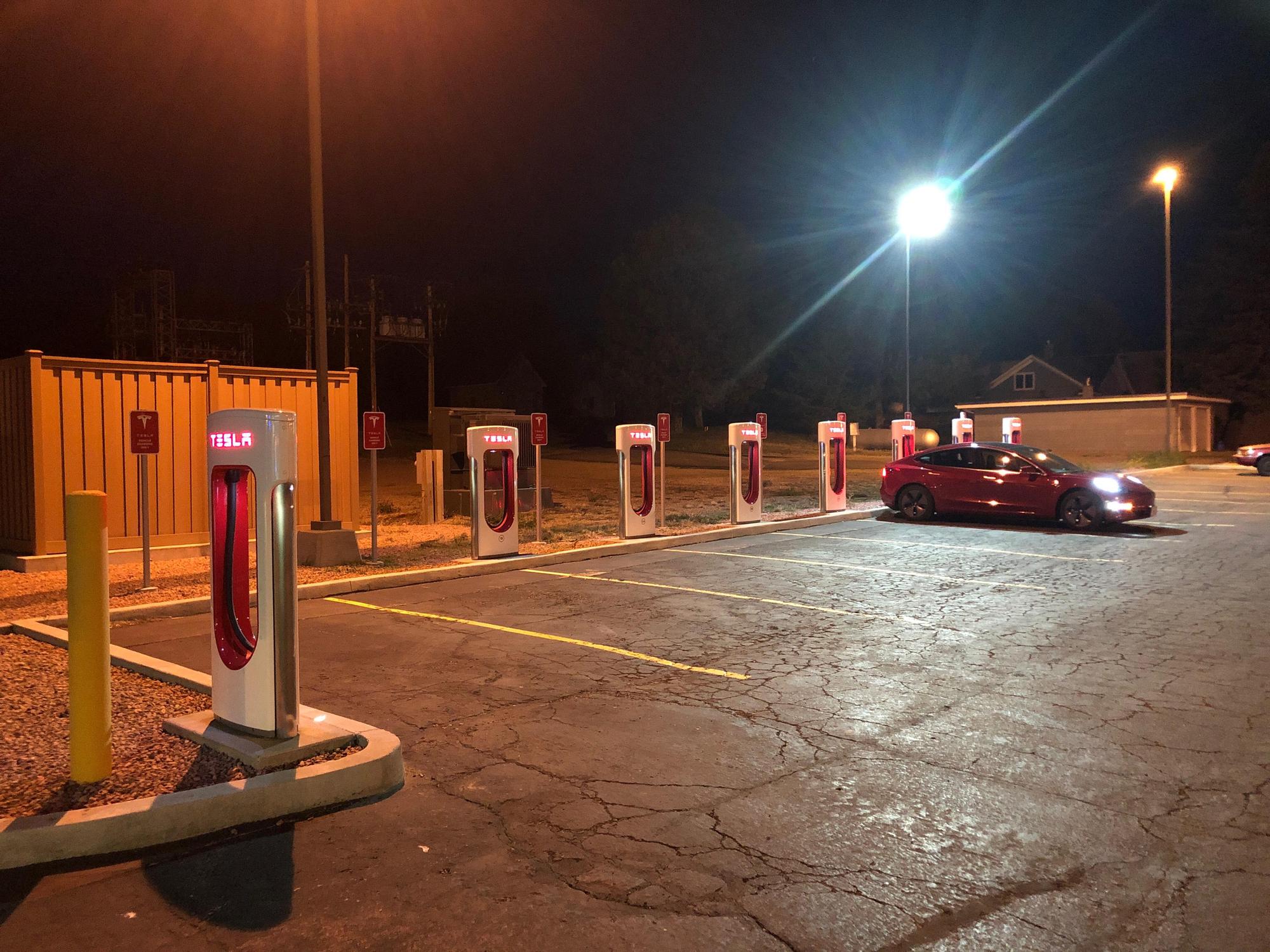 Al's Oasis SD EV Station