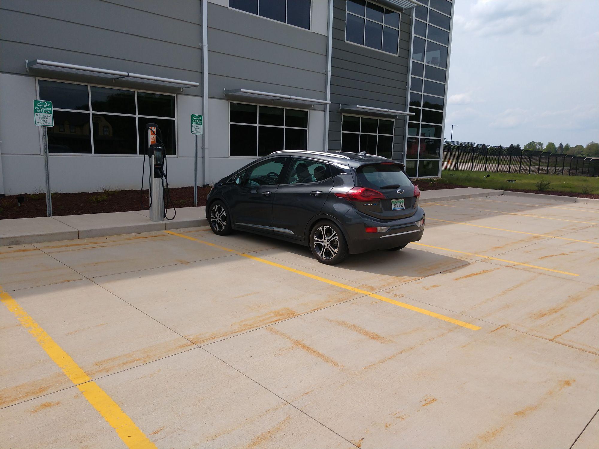 Midwest Electric And Communications Cassopolis, MI EV Station