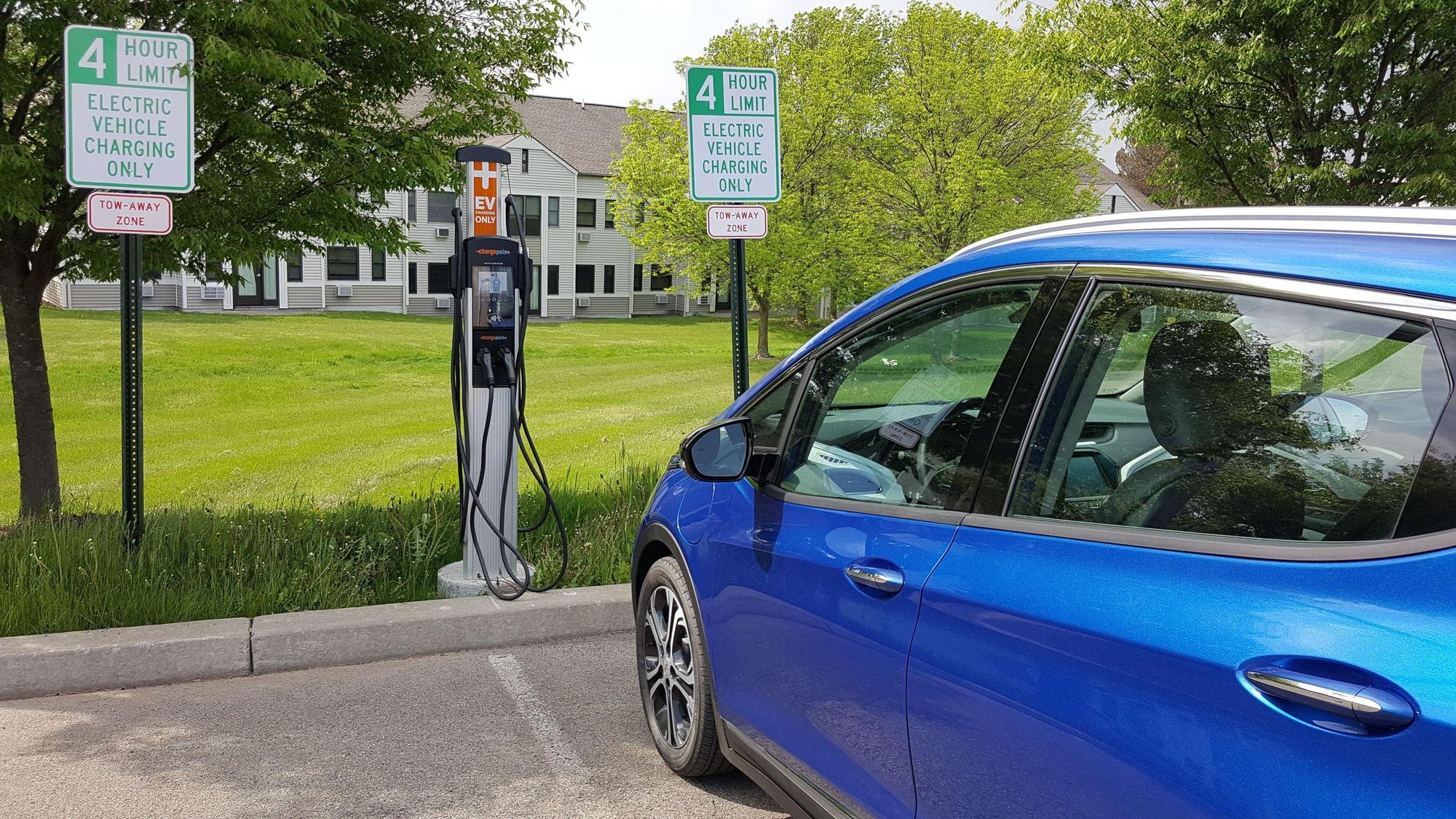 Ithaca College Circle Apartments Community Center Ithaca, NY EV