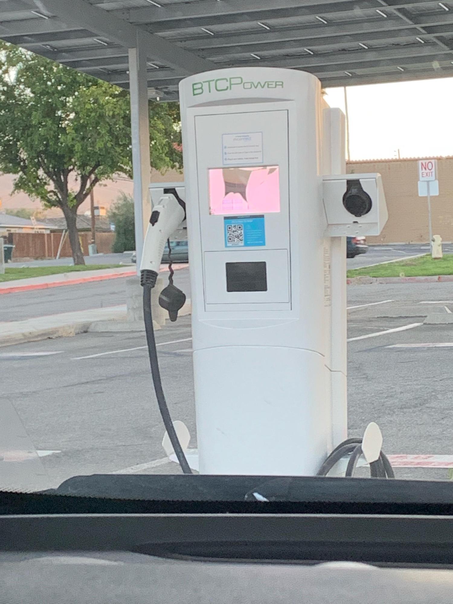 Buena Vista Continuation High School Taft CA EV Station