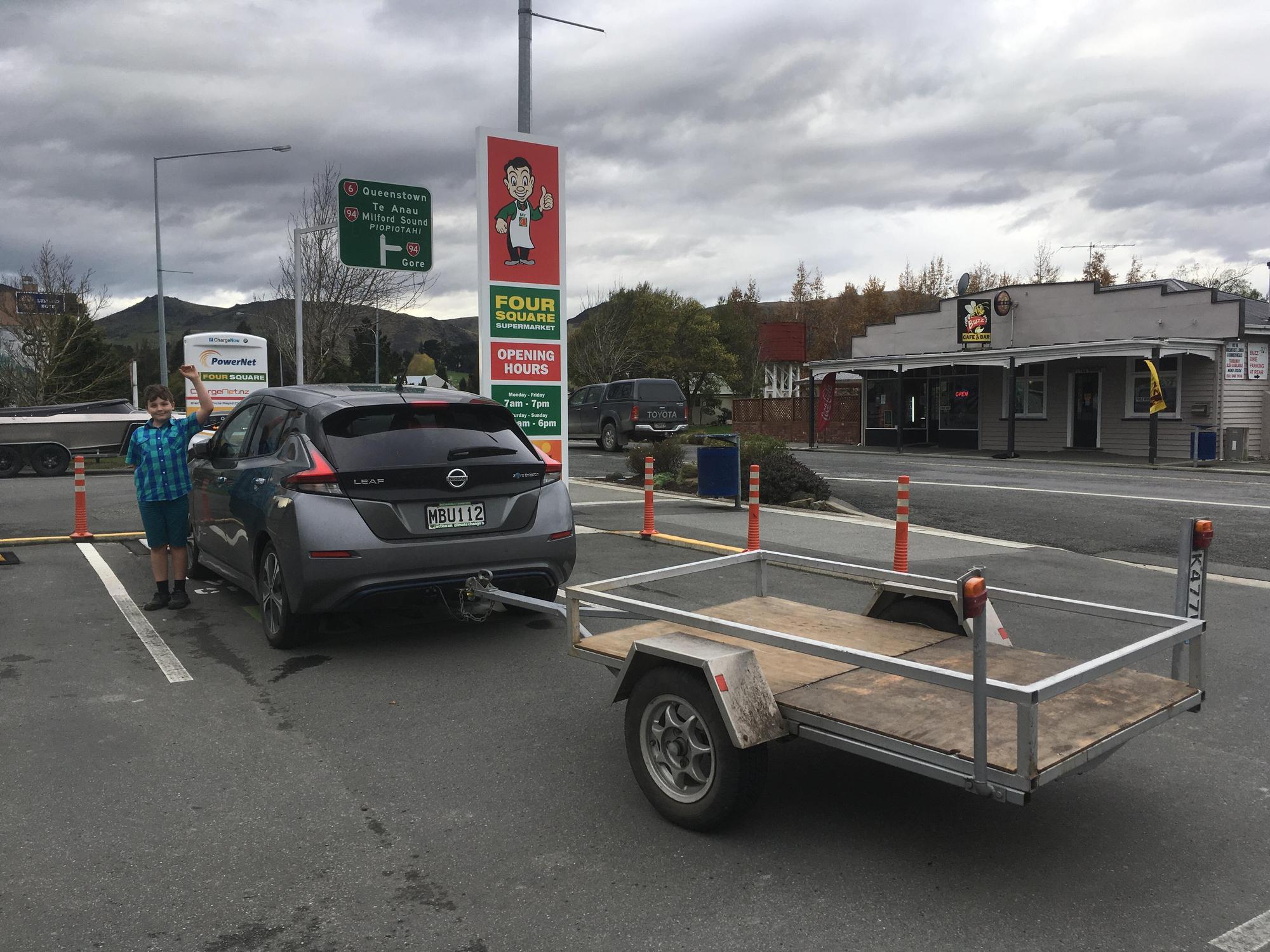 Lumsden Four Square Lumsden, Southland EV Station