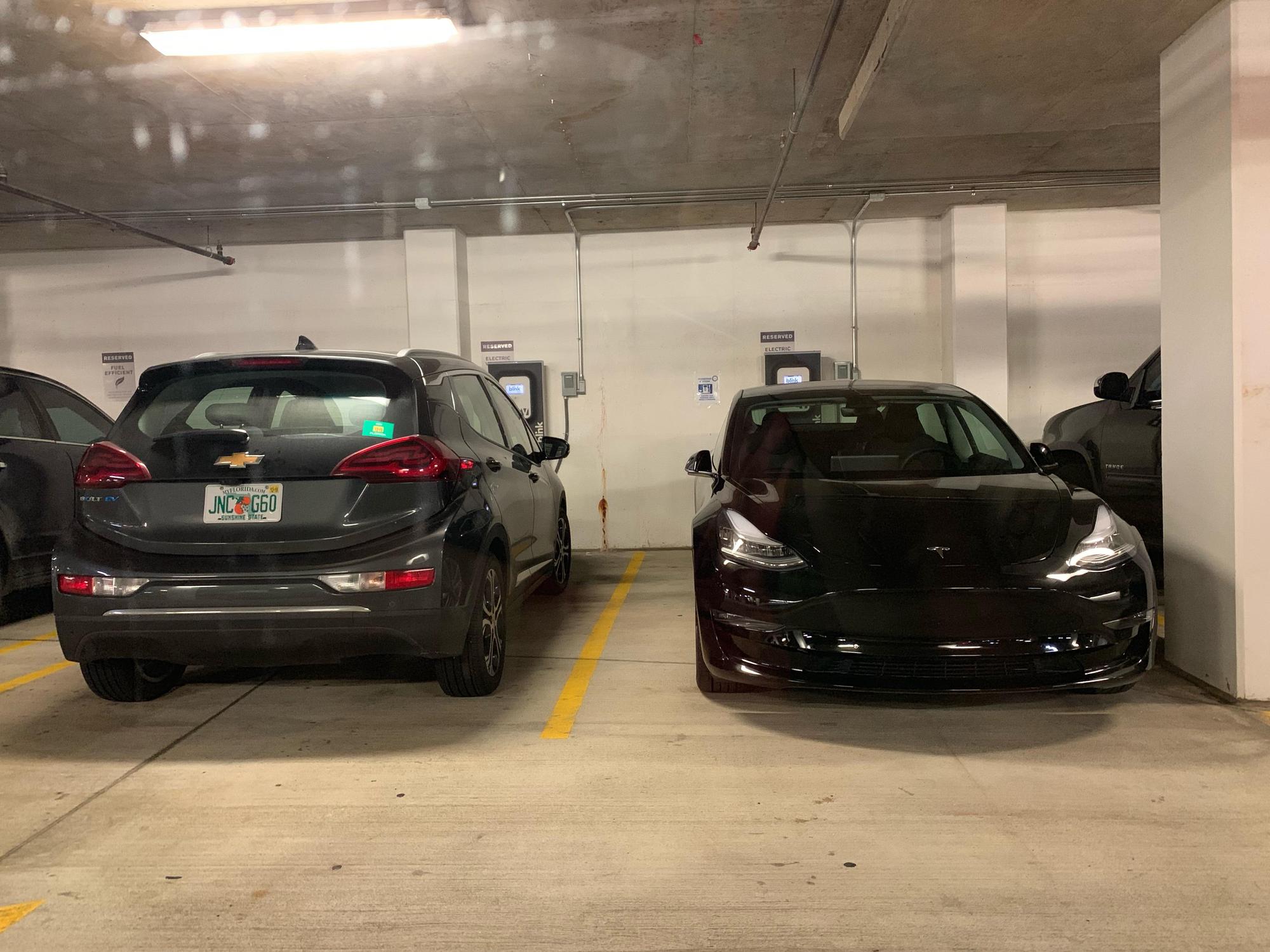 Galvan at Twinbrook (1) Rockville, MD EV Station