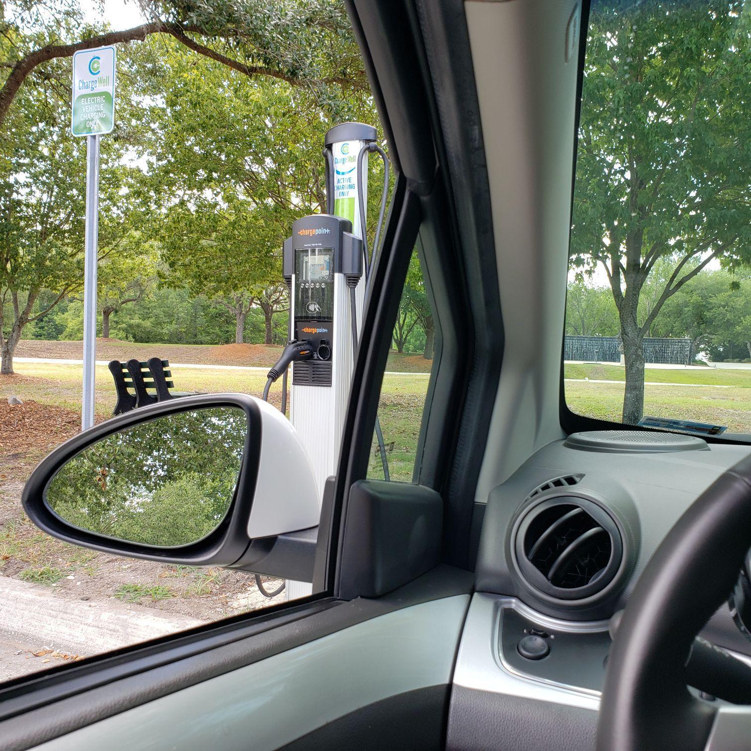 Jacksonville International Airport Cell Phone Lot Jacksonville, FL EV Station