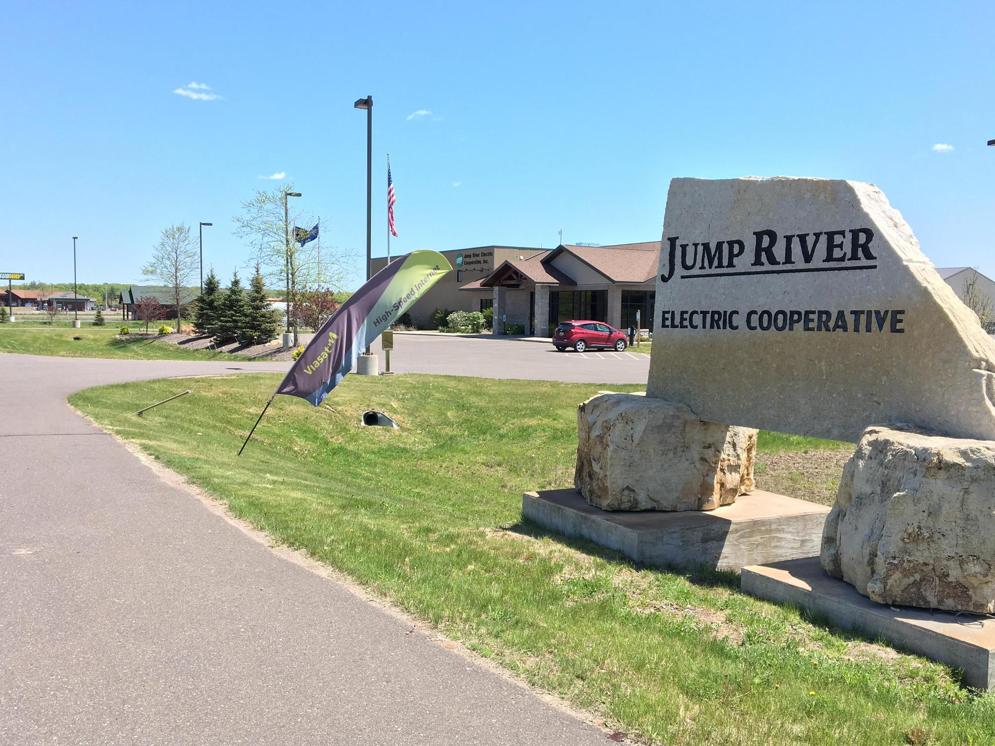 Jump River Electric Coop Hayward, WI EV Station