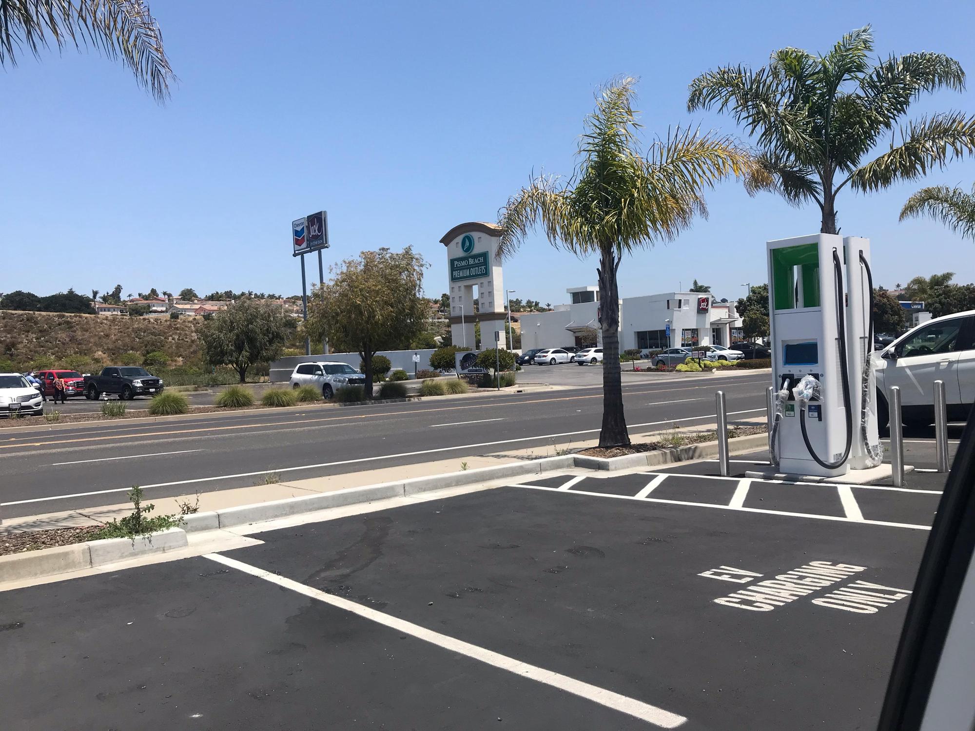 Pismo Beach Premium Outlets Nike Factory Store Pismo Beach, CA EV