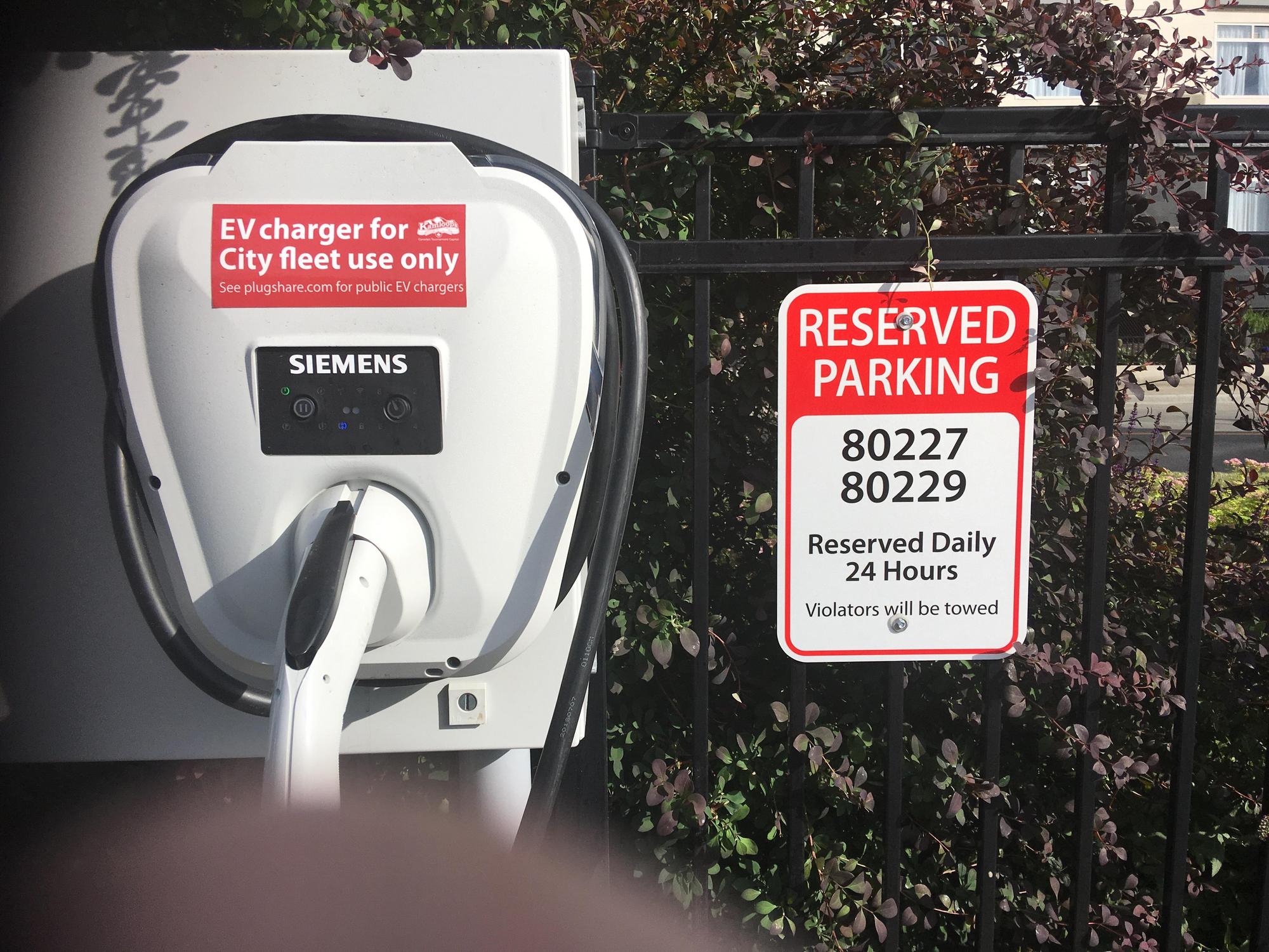 Riverside Park PlugShare
