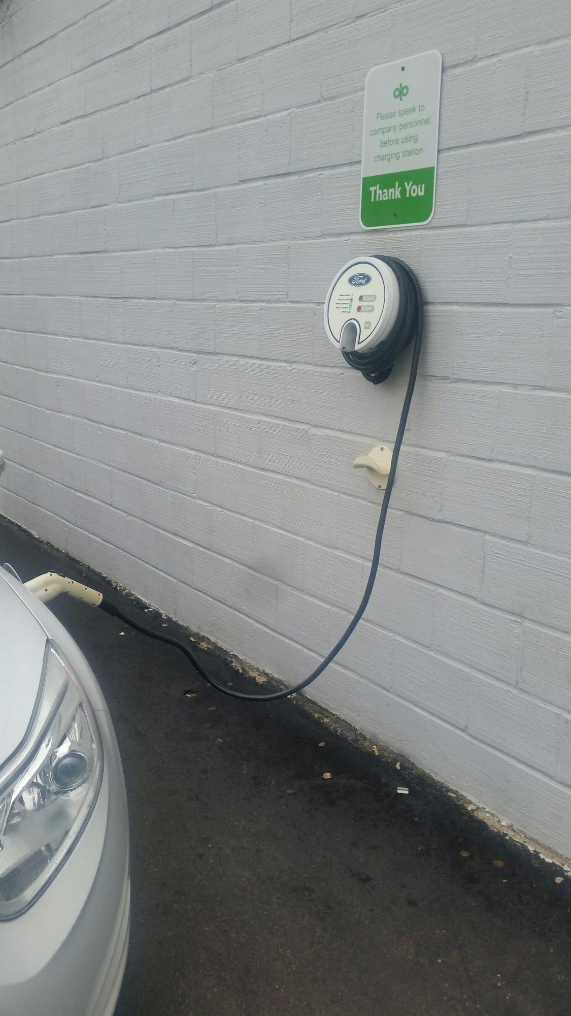 Basil Ford Service Cheektowaga, NY EV Station
