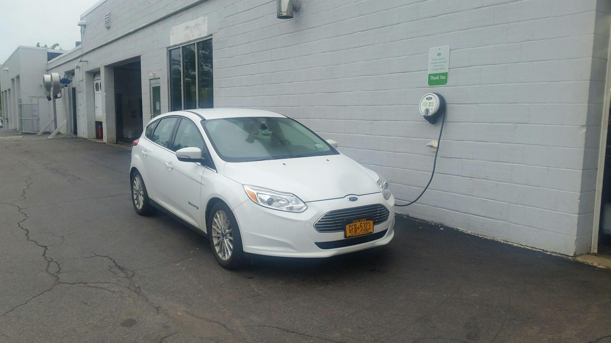 Basil Ford Service Cheektowaga, NY EV Station