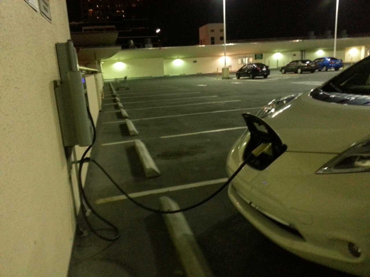 Publix at Las Olas Fort Lauderdale, FL EV Station