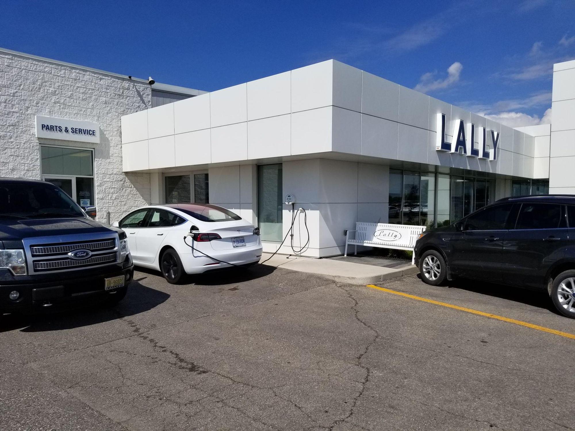 Lally Ford Tilbury, ON EV Station
