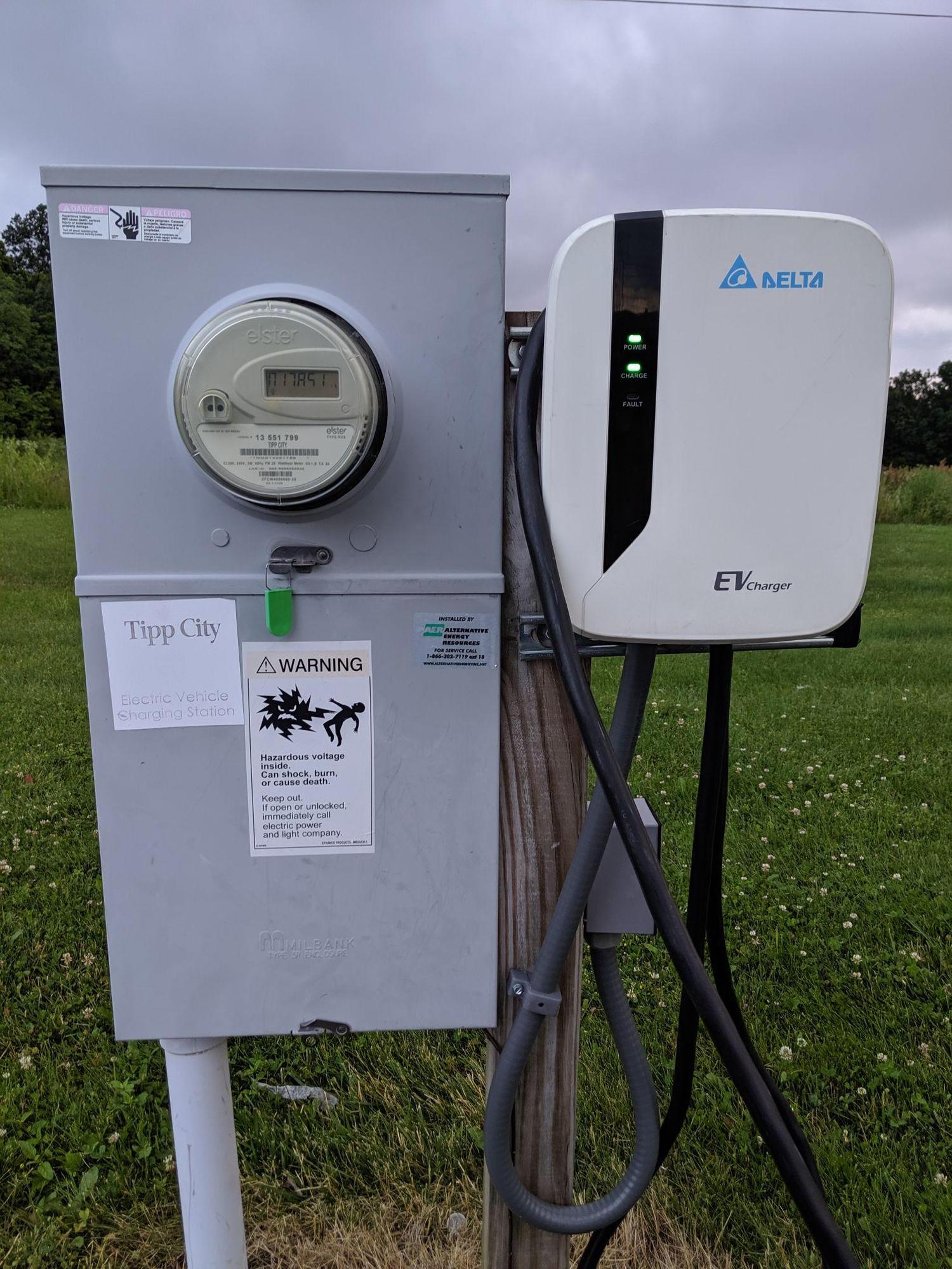 Menards Tipp City, OH EV Station