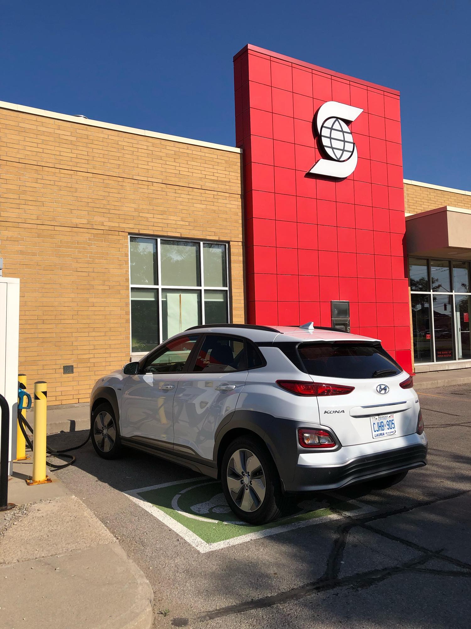 IBEW Local 353 East Oshawa, ON EV Station