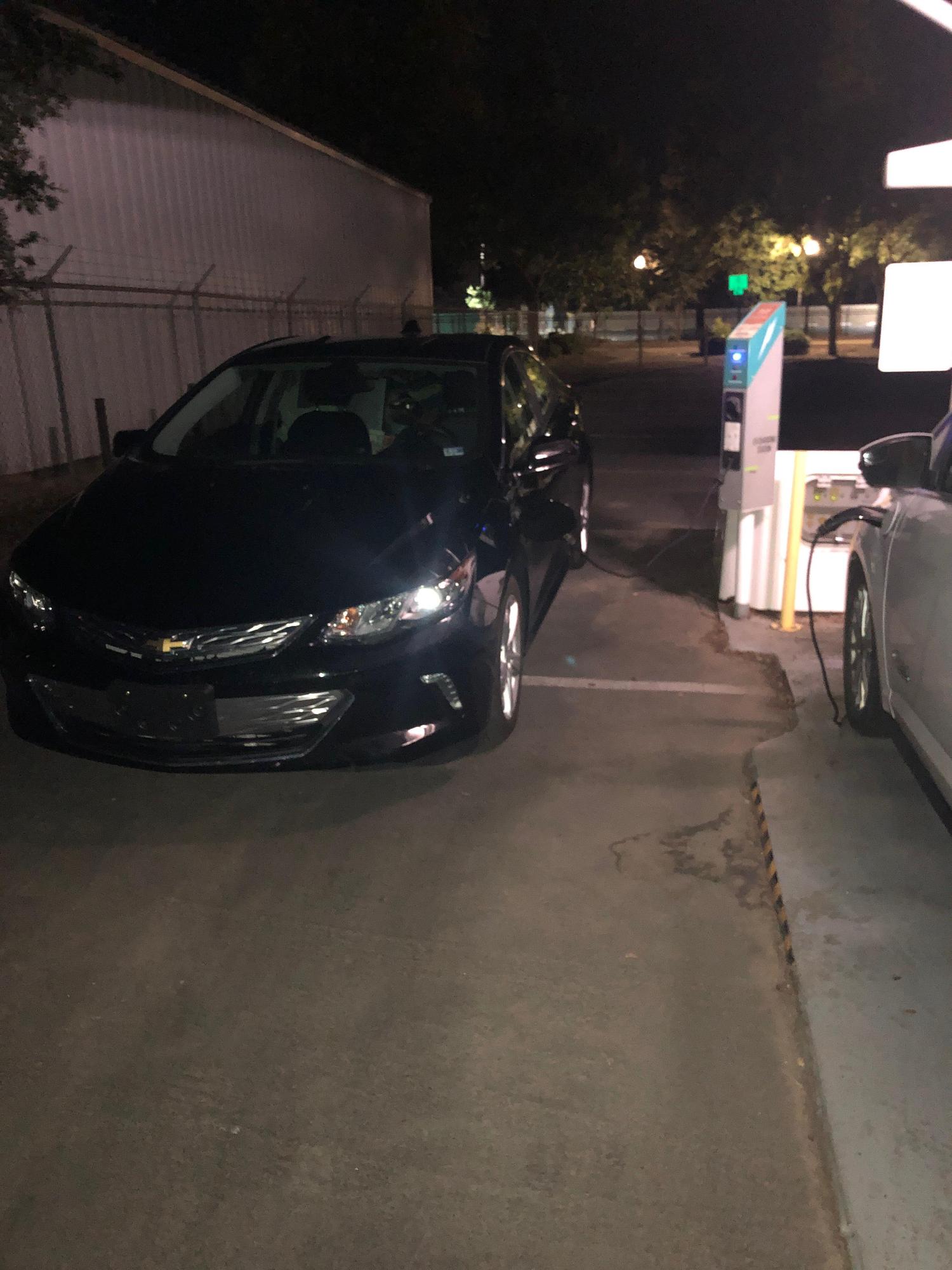 Reedley City Hall Reedley, CA EV Station