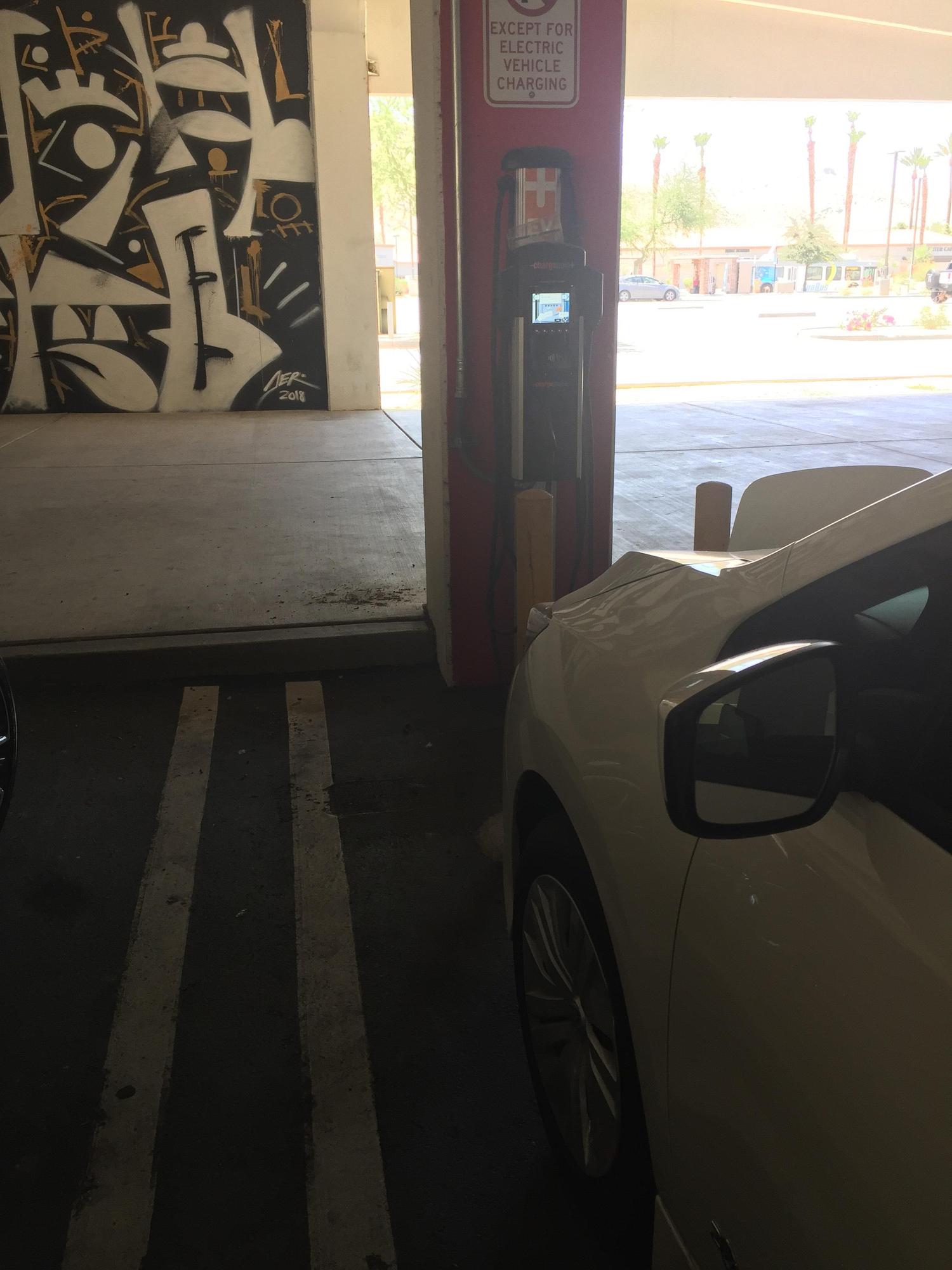 Westfield Palm Desert Macy's Palm Desert, CA EV Station