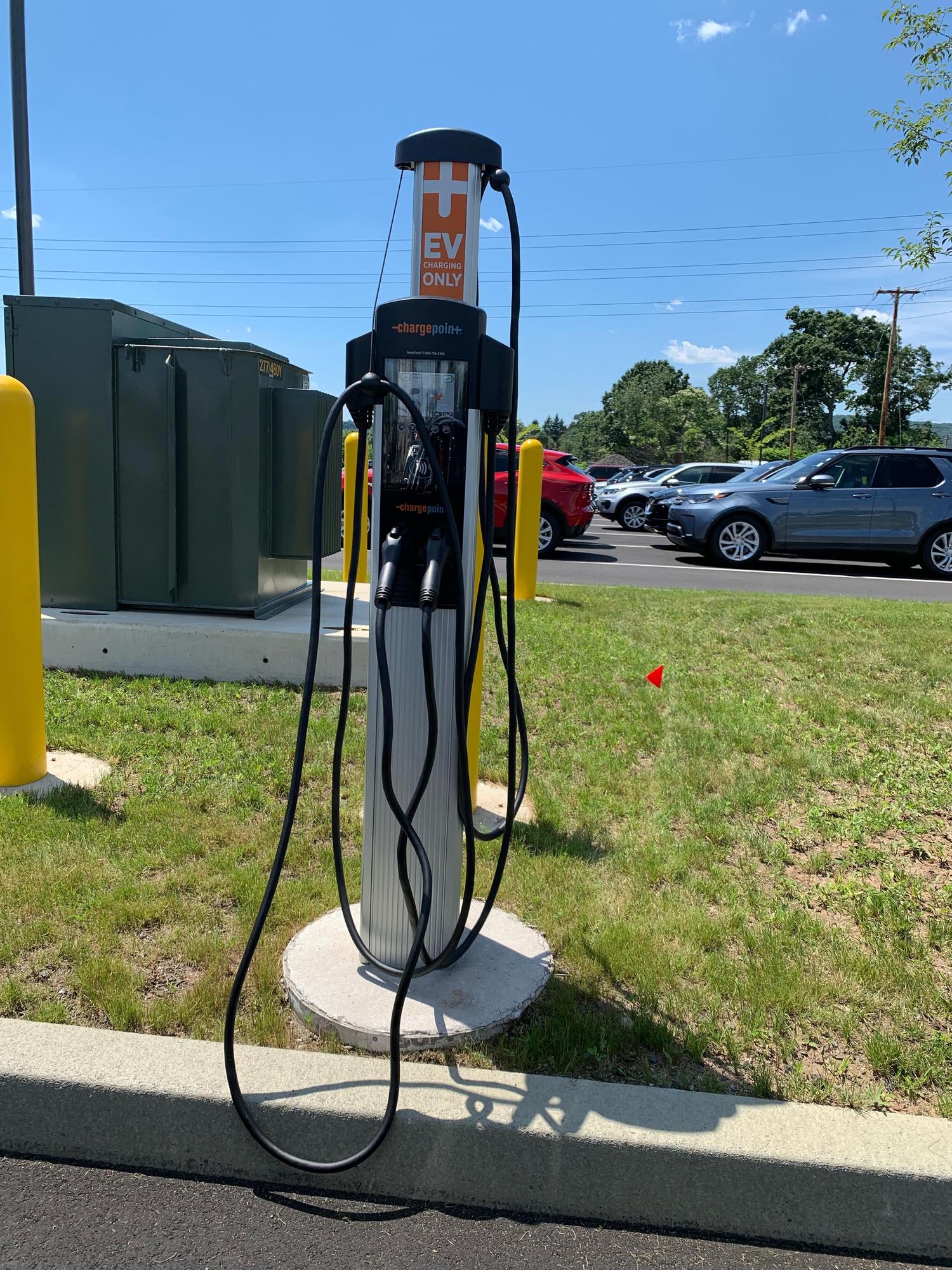 Land Rover North Haven North Haven, CT EV Station