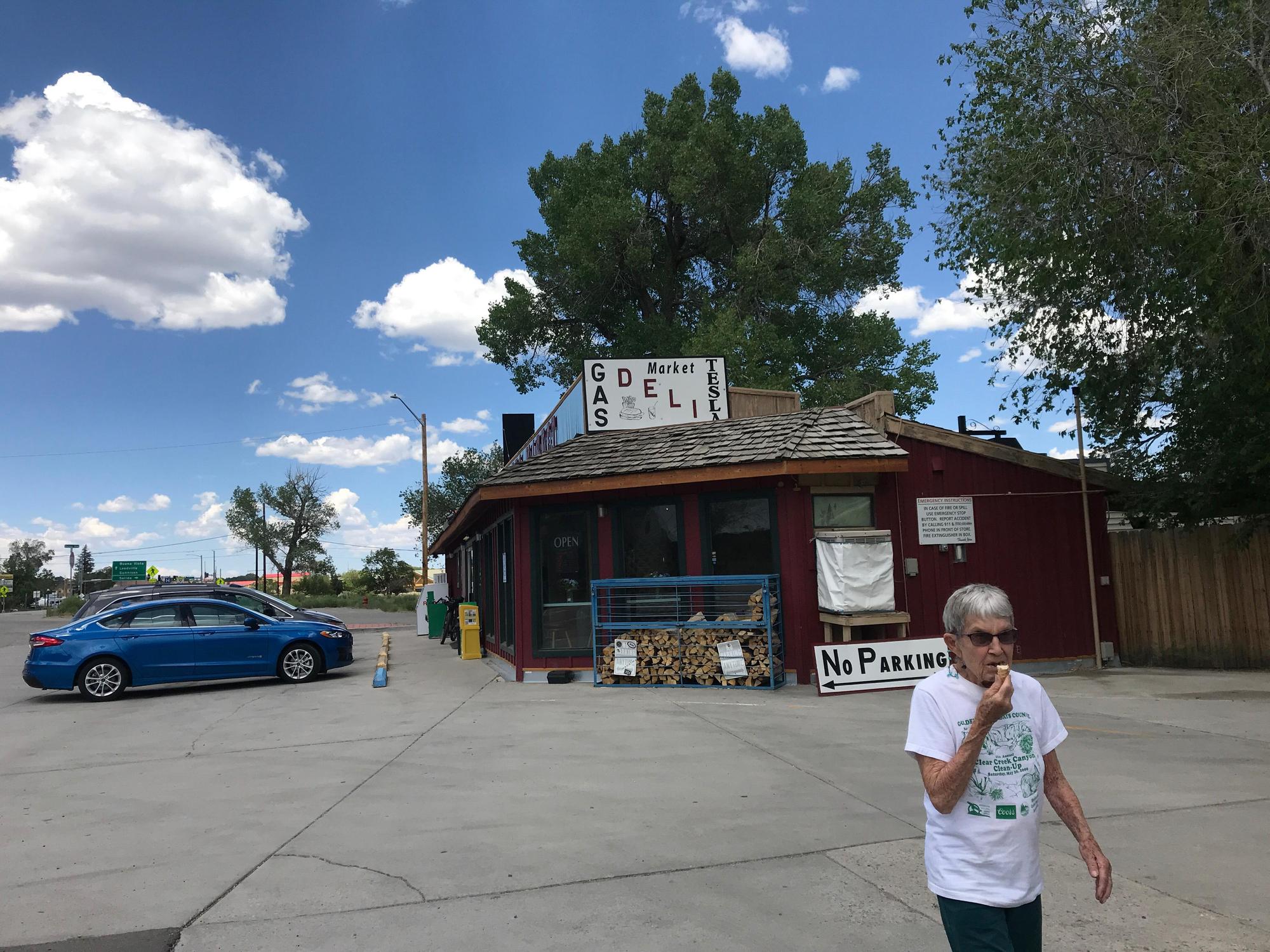 Poncha Market (1) Poncha Springs, CO EV Station