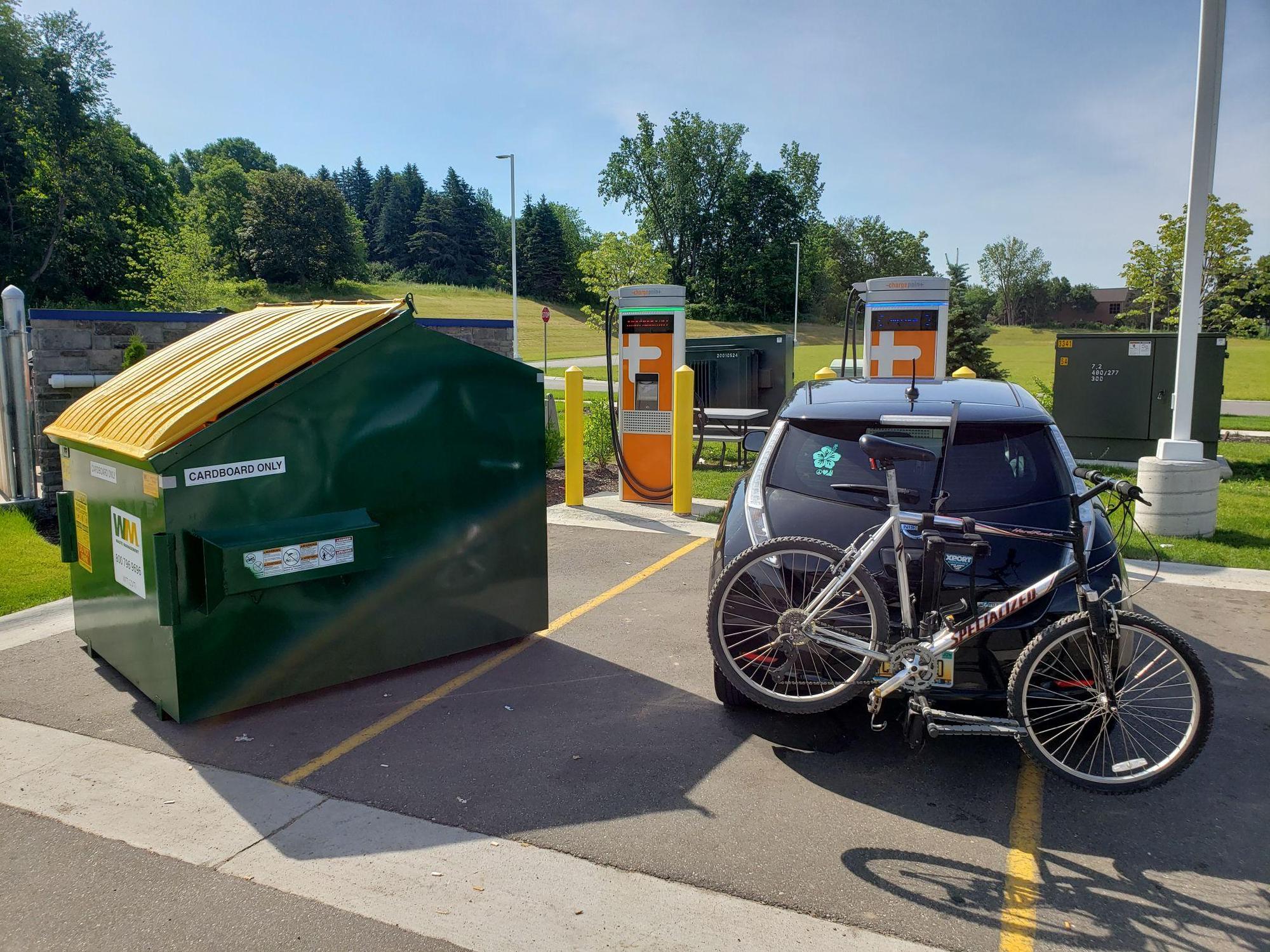 Meijer (2) Walker, MI EV Station