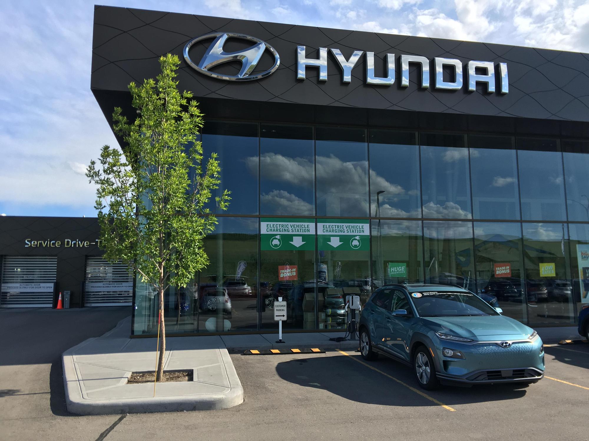 South Trail Hyundai | Calgary, AB | EV Station