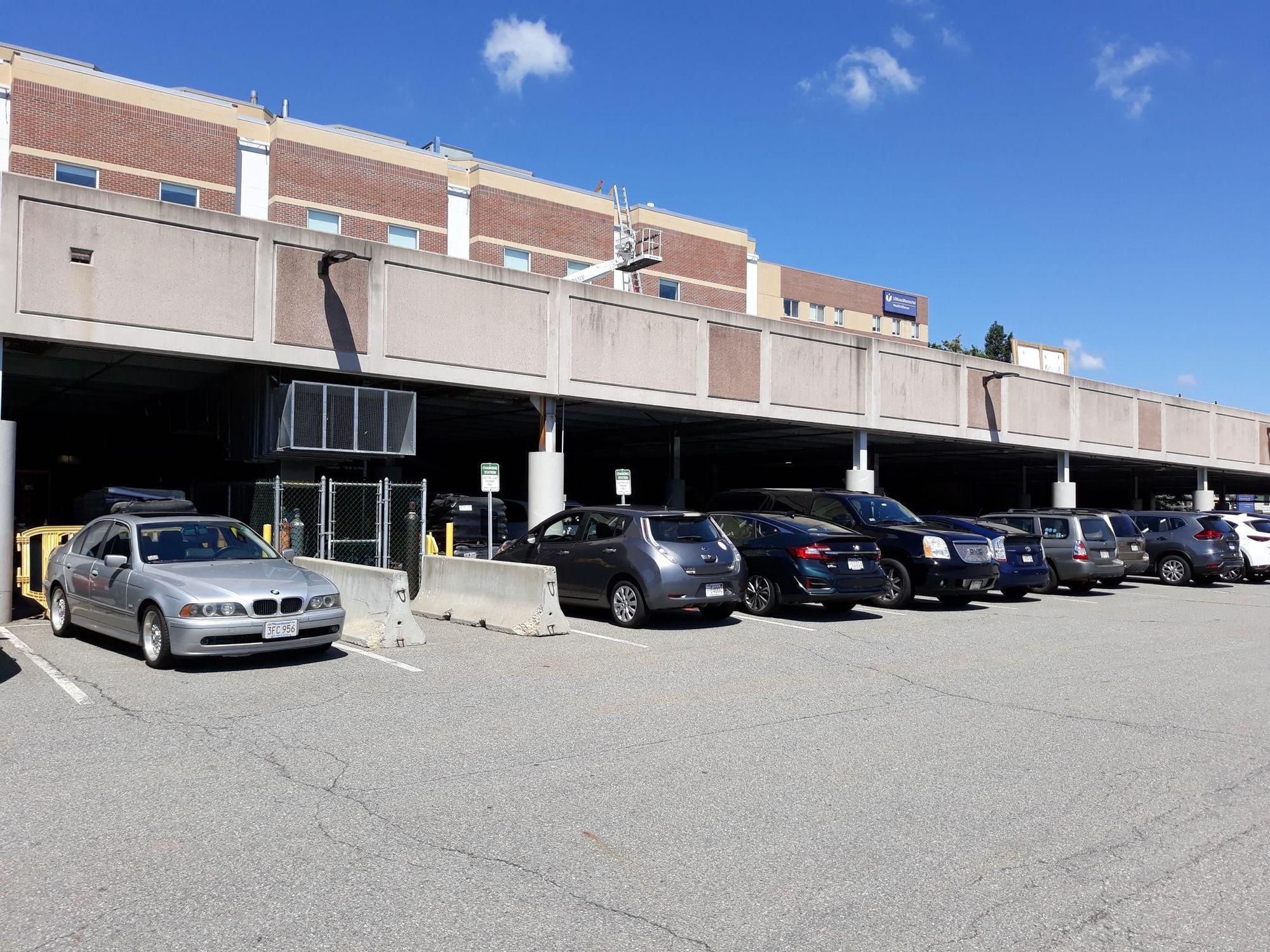 Health Alliance Hospital UMass Leominster, MA EV Station