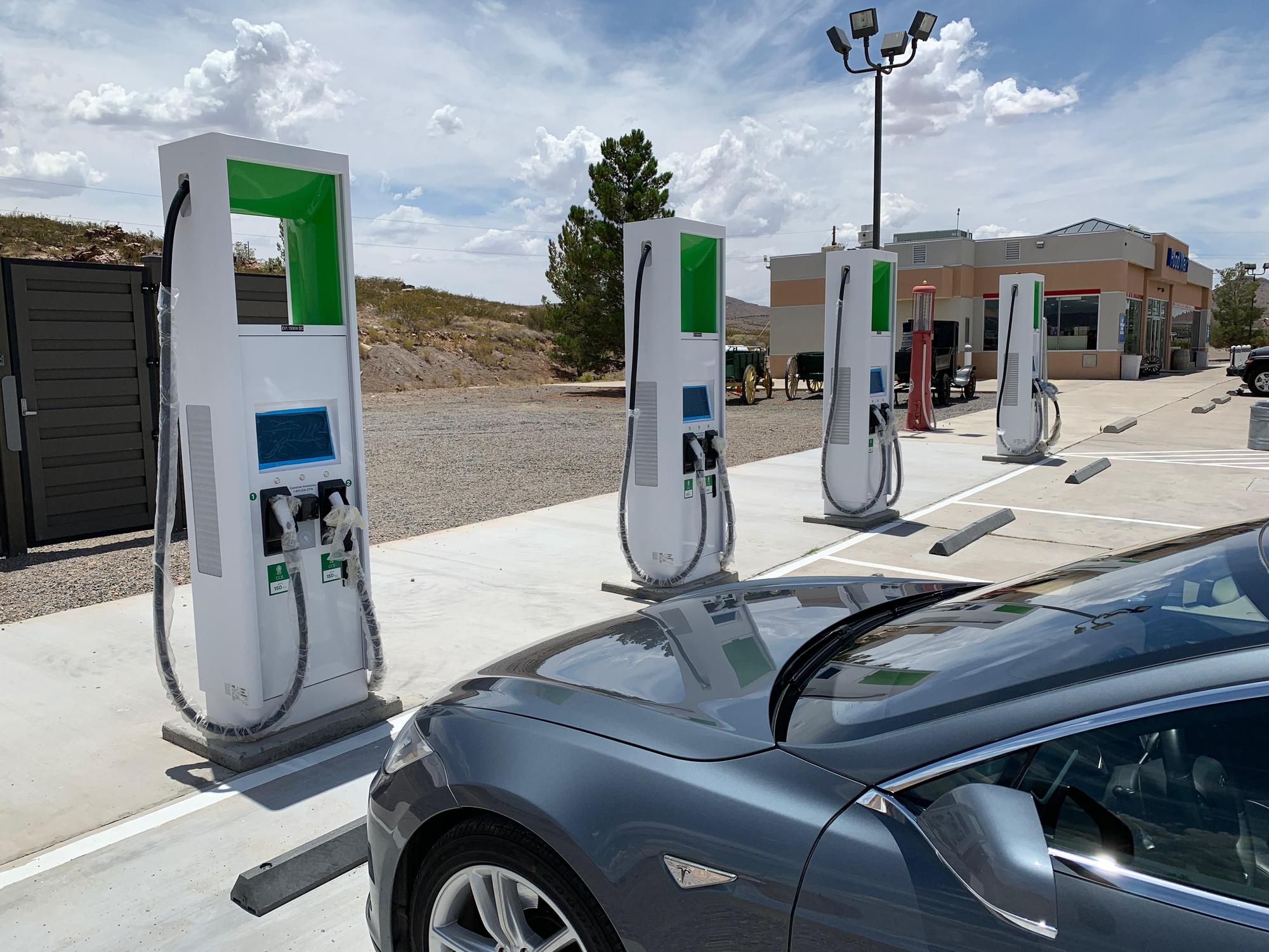Chevron Lordsburg Lordsburg, NM EV Station