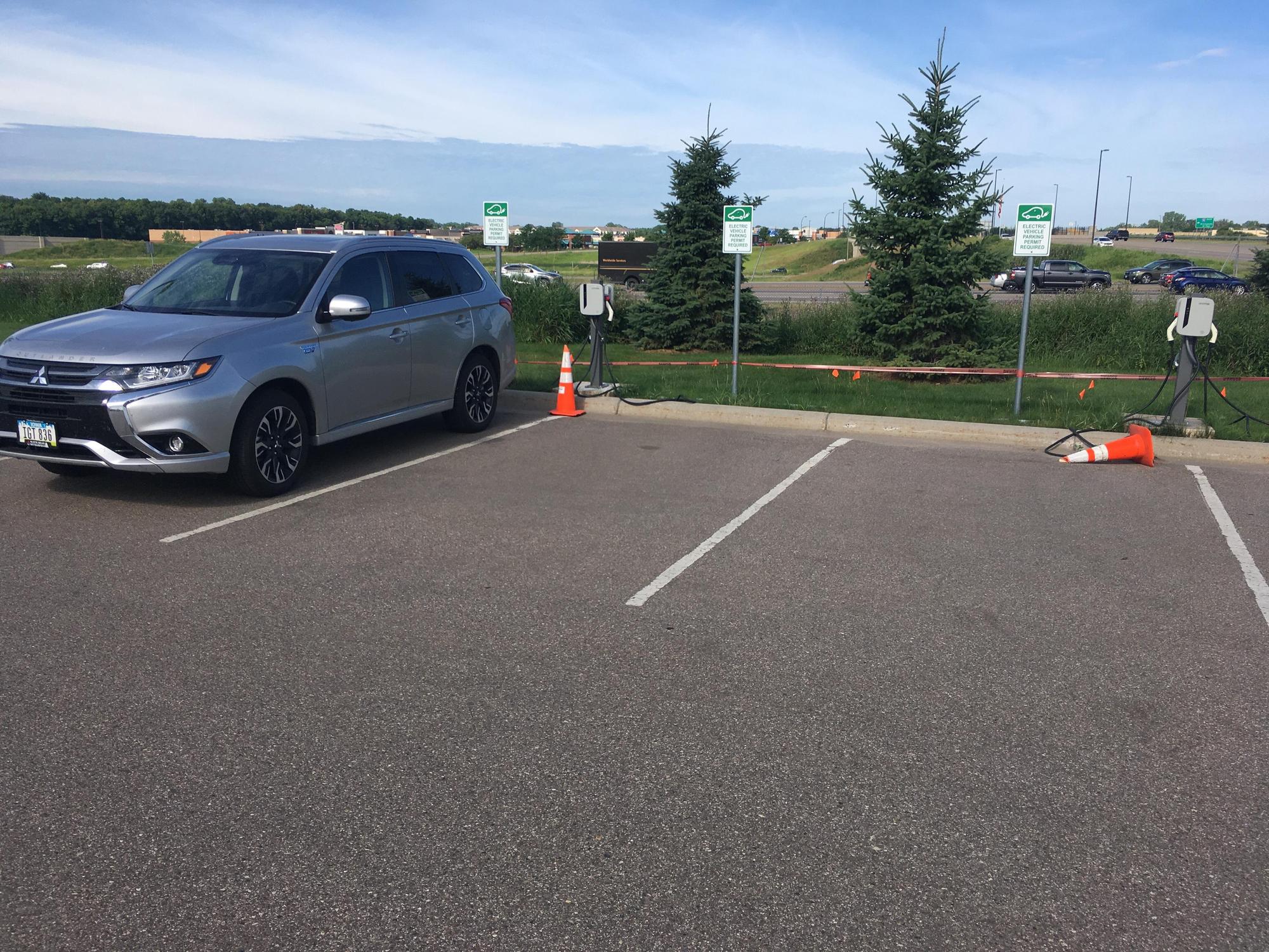 Park Nicollet/Tria | Maple Grove, MN | EV Station