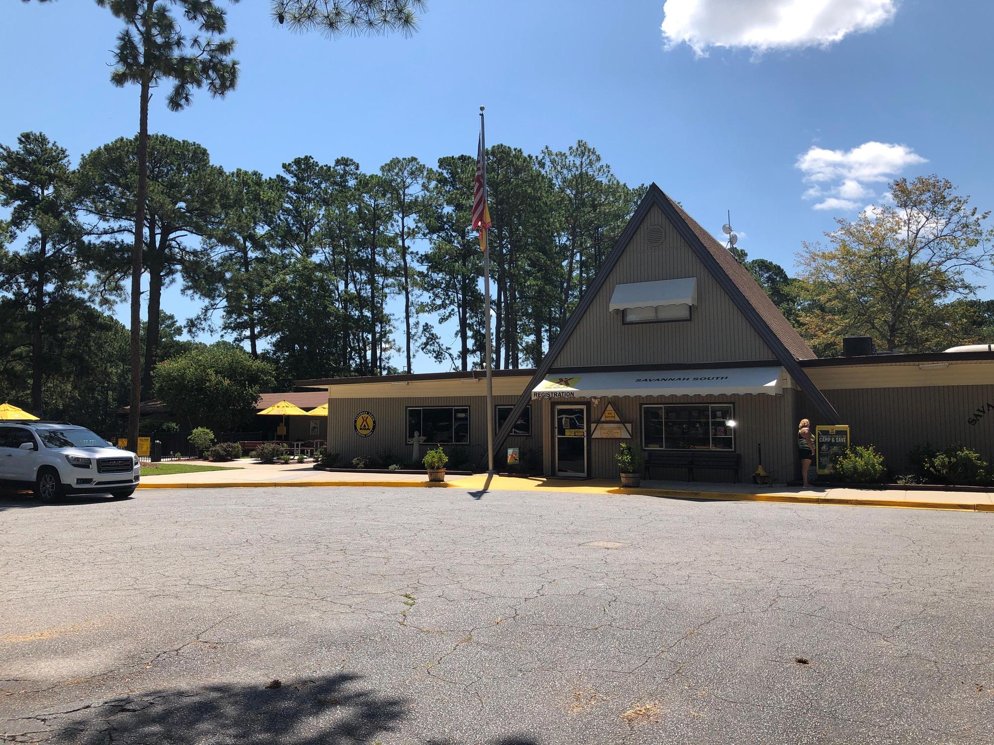 Savannah South KOA Holiday Richmond Hill, GA EV Station