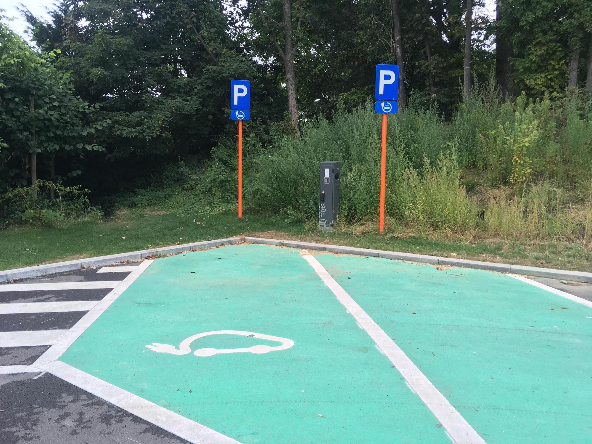 Zwembad Zaventem Zaventem, Vlaanderen EV Station