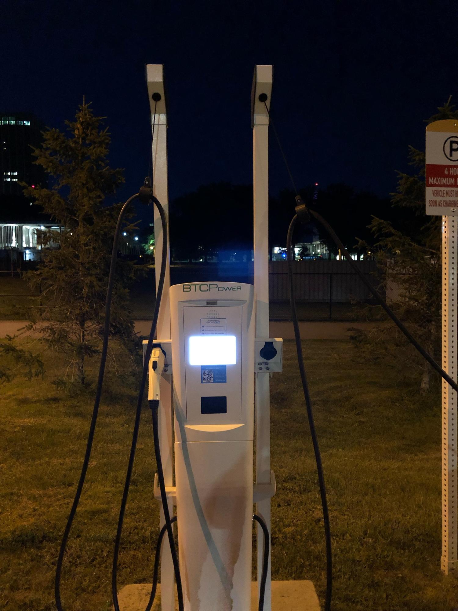 University at Albany SEFCU Center Albany, NY EV Station