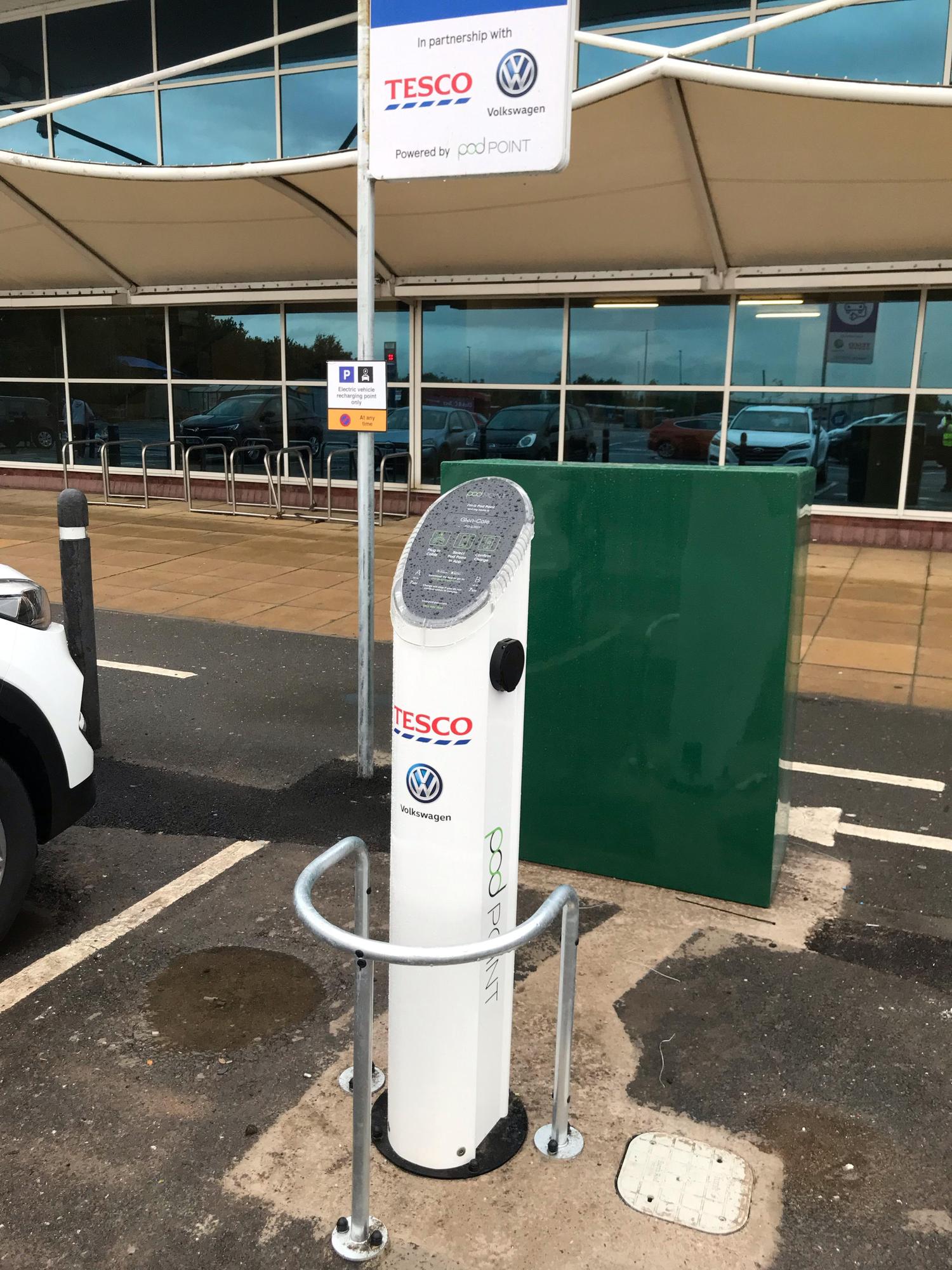 Tesco Extra Leicester Hamilton Maidenwell Avenue, Hamilton, Leicester, LE5 1BJ, United Kingdom