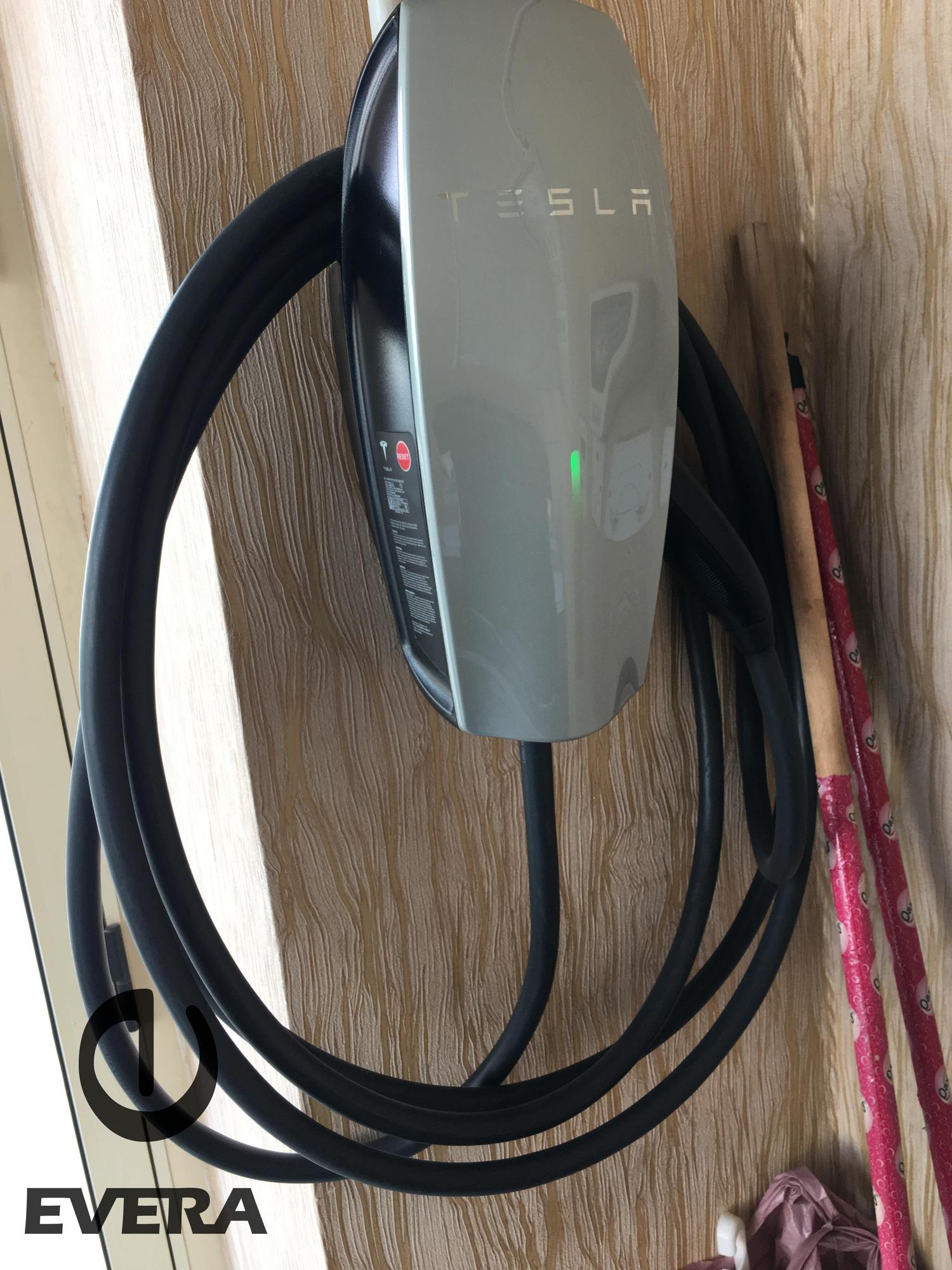 Alain Motors Rent A Car Al Ain, Abu Dhabi EV Station