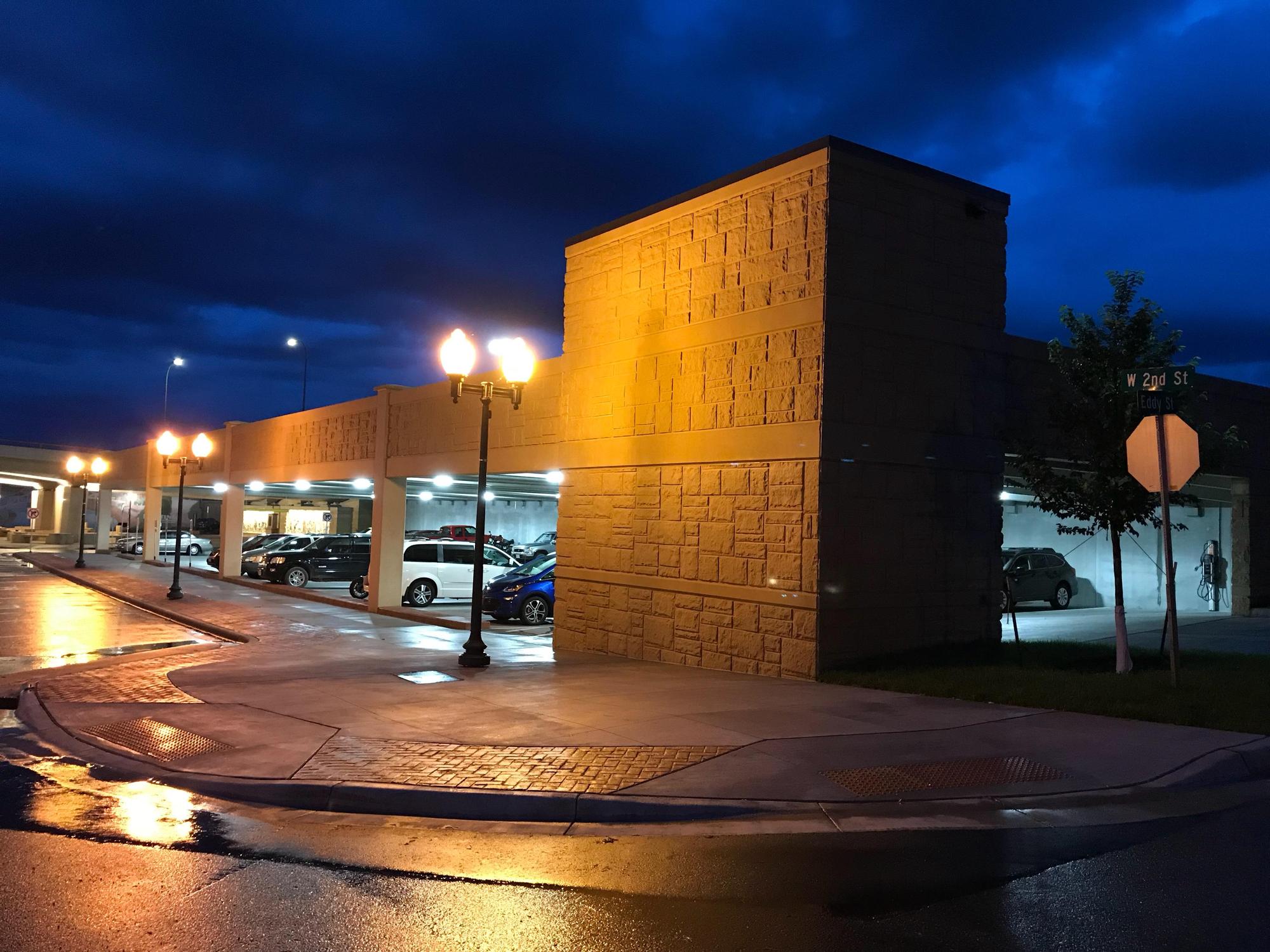 Hastings 2nd St Parking Ramp Hastings, MN EV Station