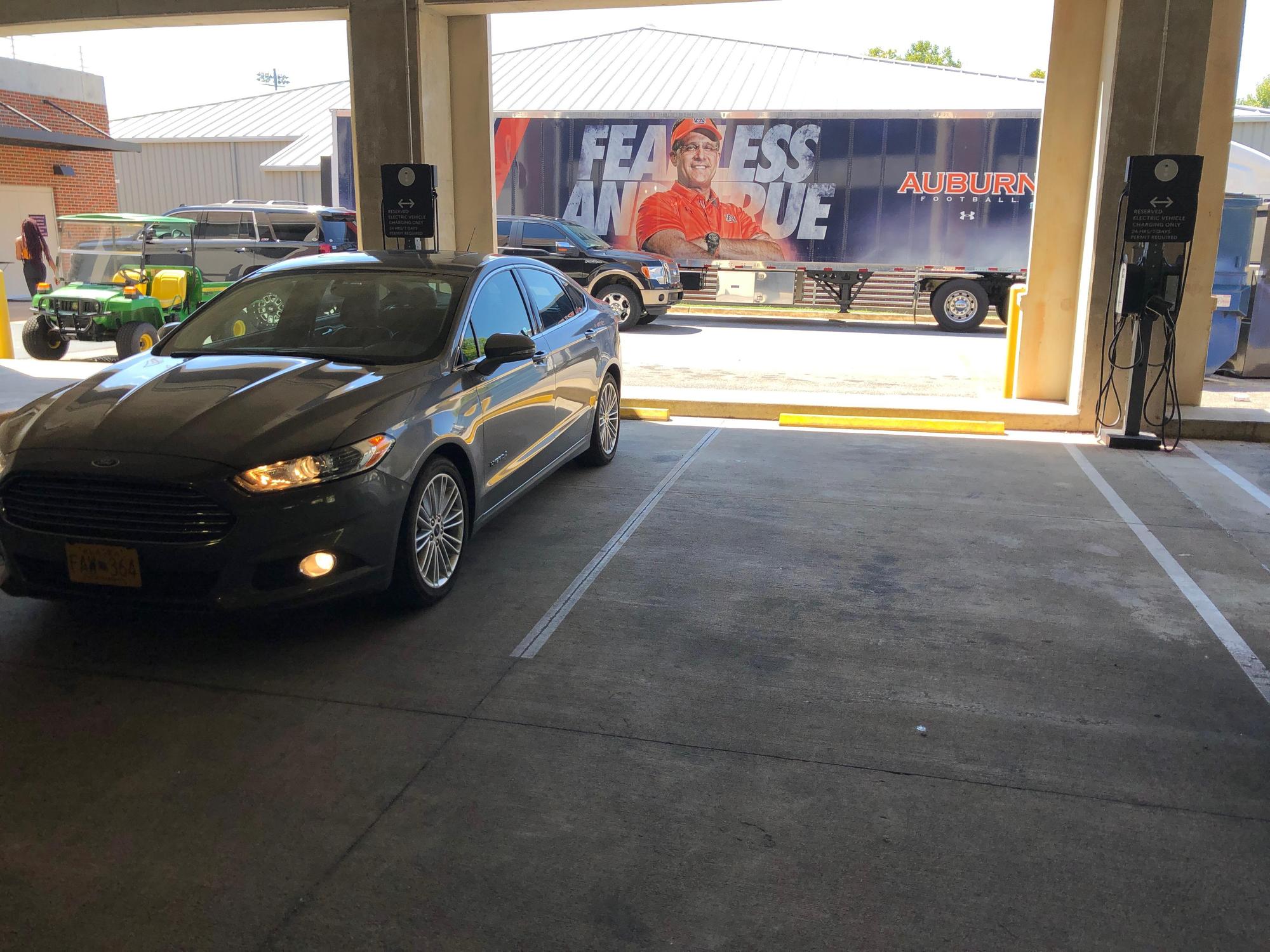 Auburn University South Donahue Parking Deck Auburn, AL EV Station