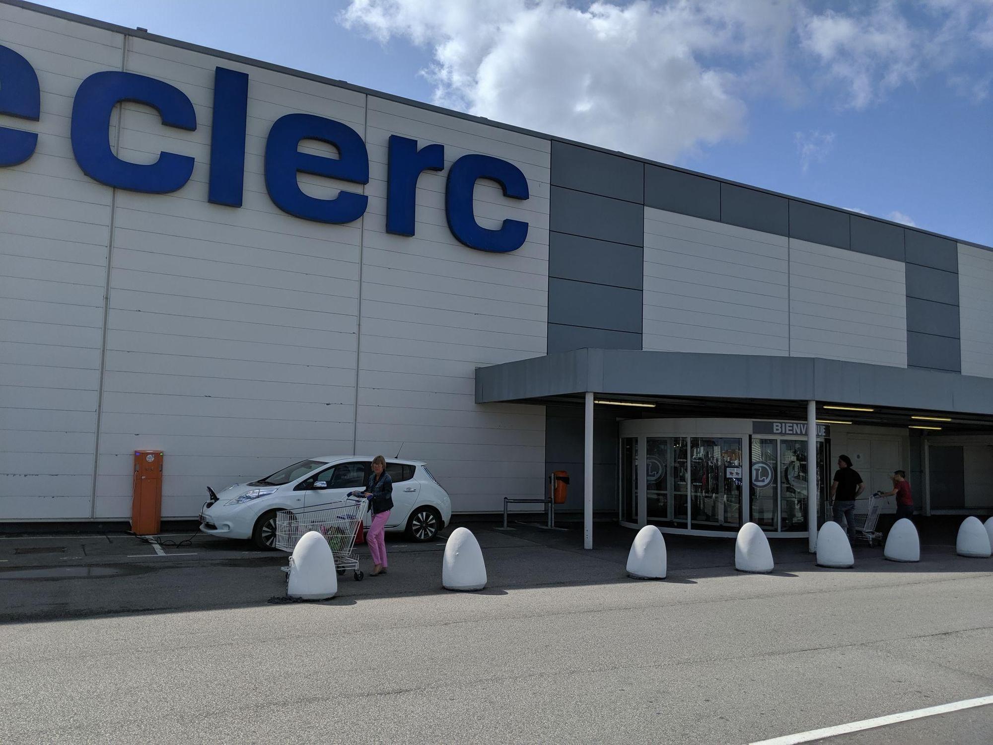 E.Leclerc CherbourgenCotentin, Normandie EV Station