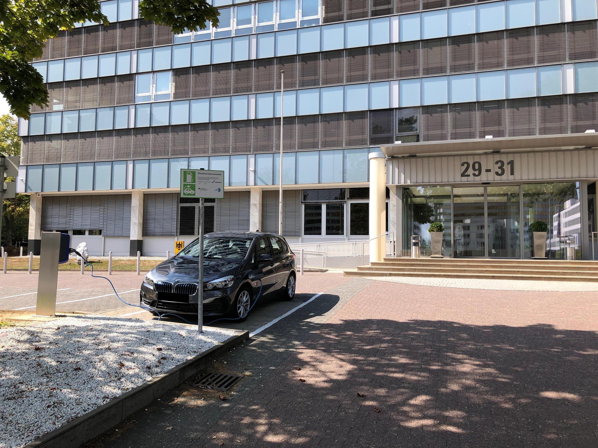 Frankfurter Str. Parkplatz | PlugShare