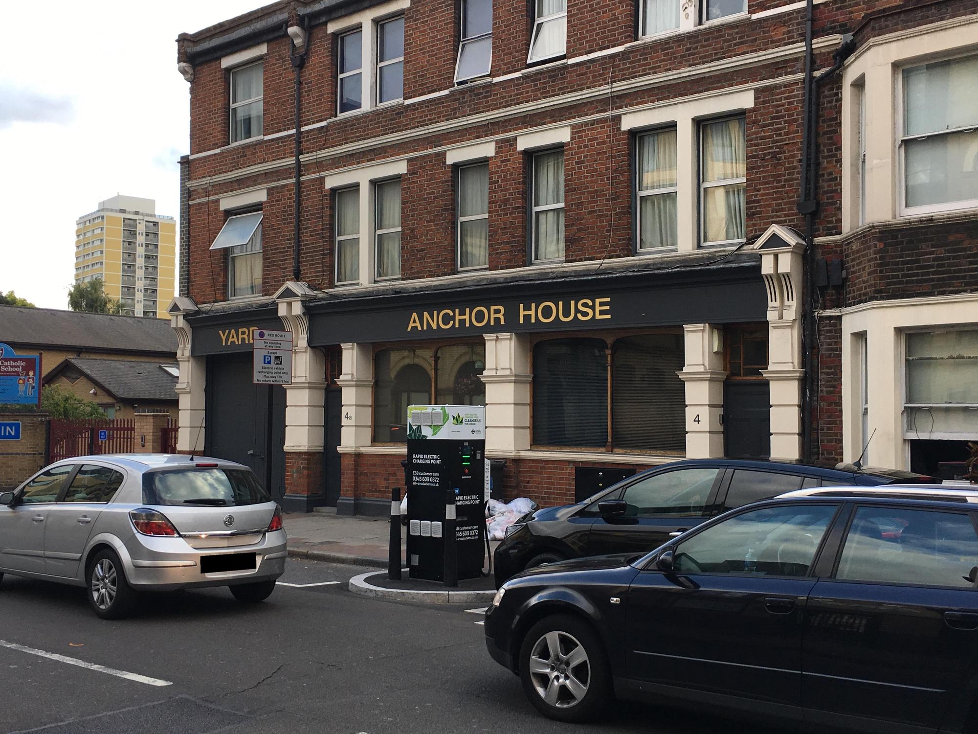 Durham Street Parking/Charging 4 Durham St, Vauxhall, London SE11 5JA