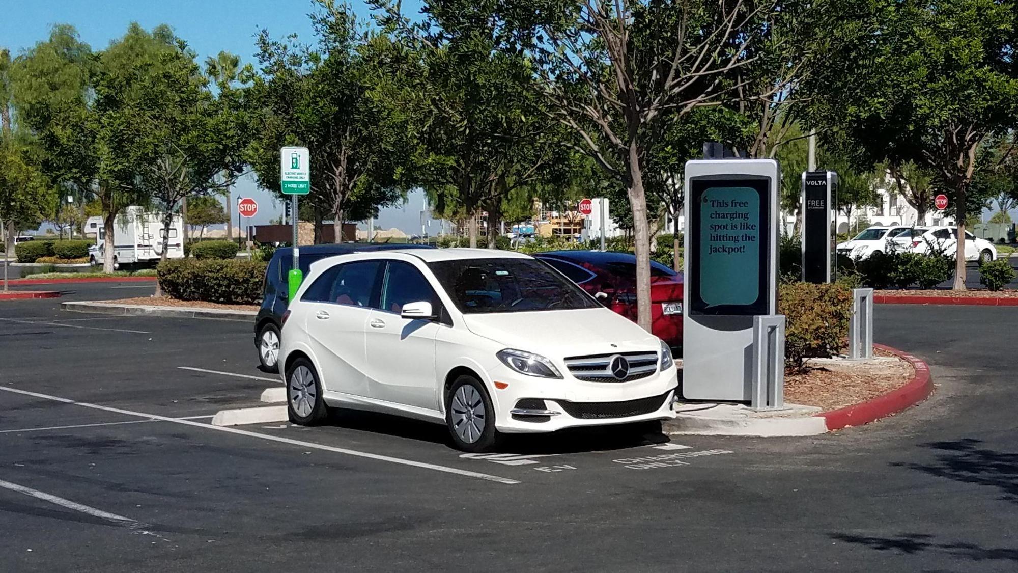 Otay Ranch Town Center AMC West Chula Vista, CA EV Station