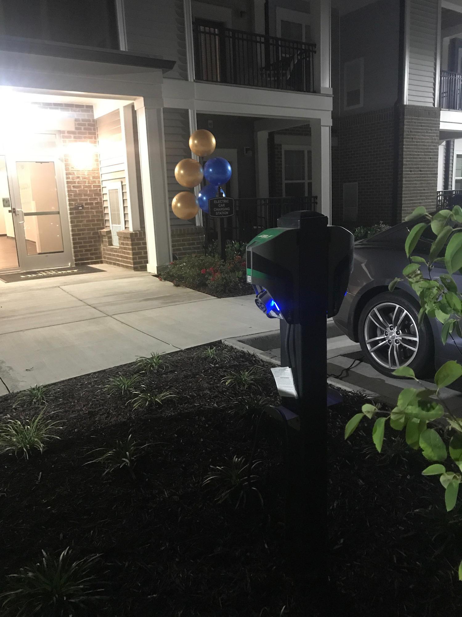 Abberly Apartments Midlothian, VA EV Station