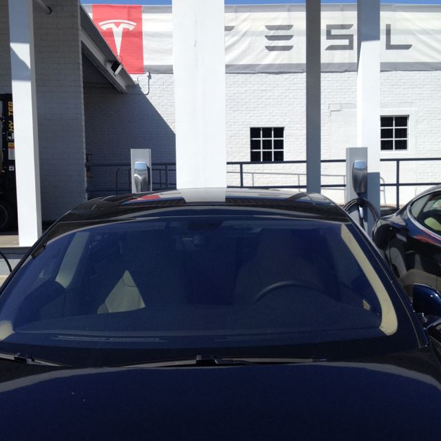 tesla-motors-service-center-centinela-los-angeles-ca-ev-station